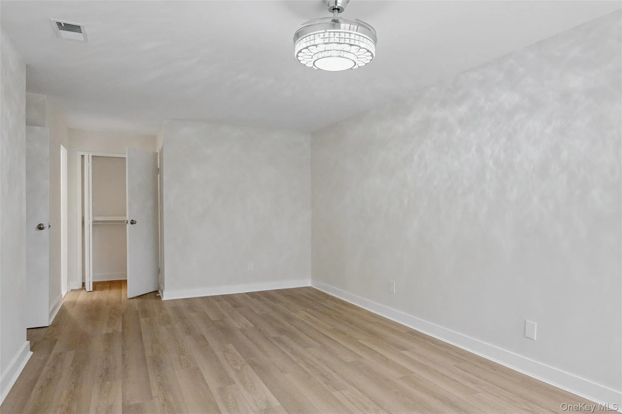 70 Pheasant Run, North Hempstead, NY, 2 Bedrooms Bedrooms, 5 Rooms Rooms,2 BathroomsBathrooms,Residential Lease,For Rent,Pheasant,0,966342 70 Pheasant Run, North Hempstead, NY, 2 Bedrooms Bedrooms, 5 Rooms Rooms,2 BathroomsBathrooms,Residential Lease,For Rent,Pheasant,0,966342