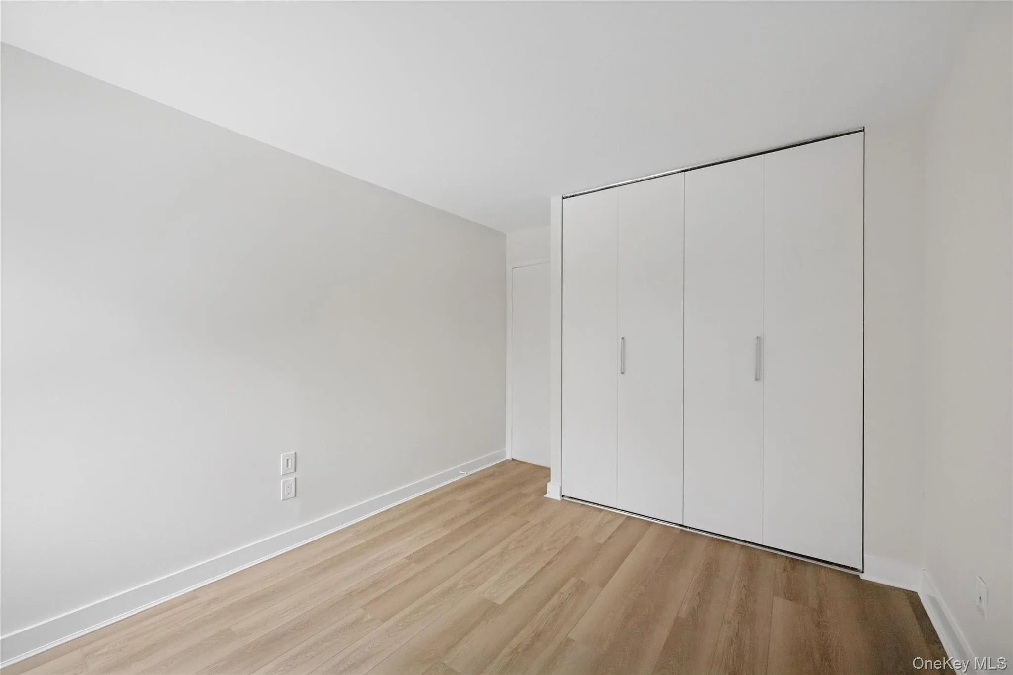 70 Pheasant Run, North Hempstead, NY, 2 Bedrooms Bedrooms, 5 Rooms Rooms,2 BathroomsBathrooms,Residential Lease,For Rent,Pheasant,0,966342 70 Pheasant Run, North Hempstead, NY, 2 Bedrooms Bedrooms, 5 Rooms Rooms,2 BathroomsBathrooms,Residential Lease,For Rent,Pheasant,0,966342