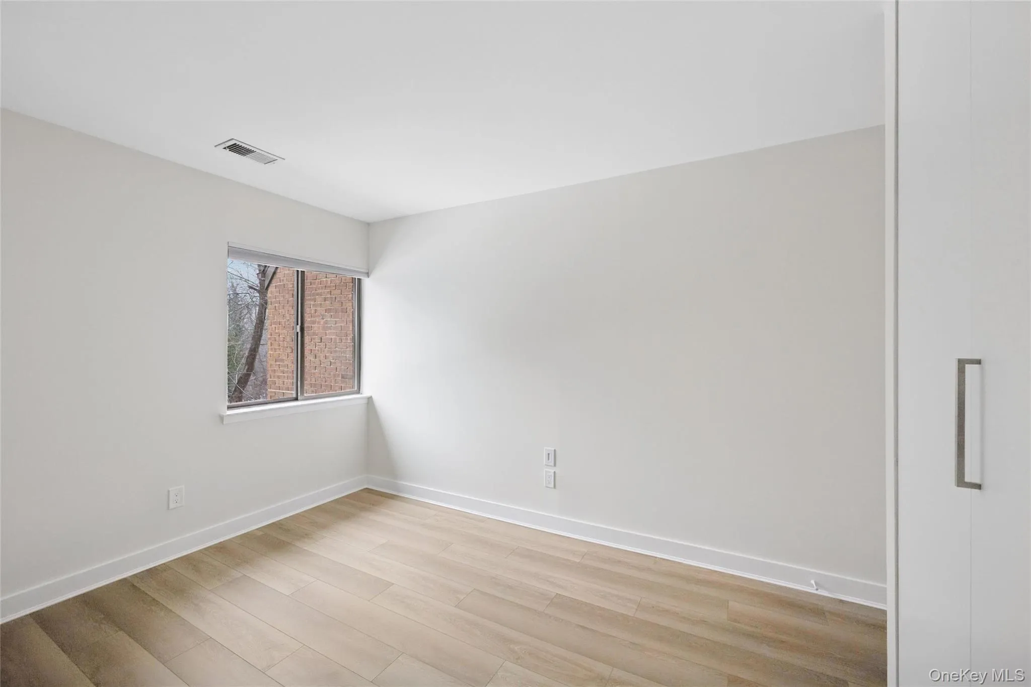 70 Pheasant Run, North Hempstead, NY, 2 Bedrooms Bedrooms, 5 Rooms Rooms,2 BathroomsBathrooms,Residential Lease,For Rent,Pheasant,0,966342 70 Pheasant Run, North Hempstead, NY, 2 Bedrooms Bedrooms, 5 Rooms Rooms,2 BathroomsBathrooms,Residential Lease,For Rent,Pheasant,0,966342