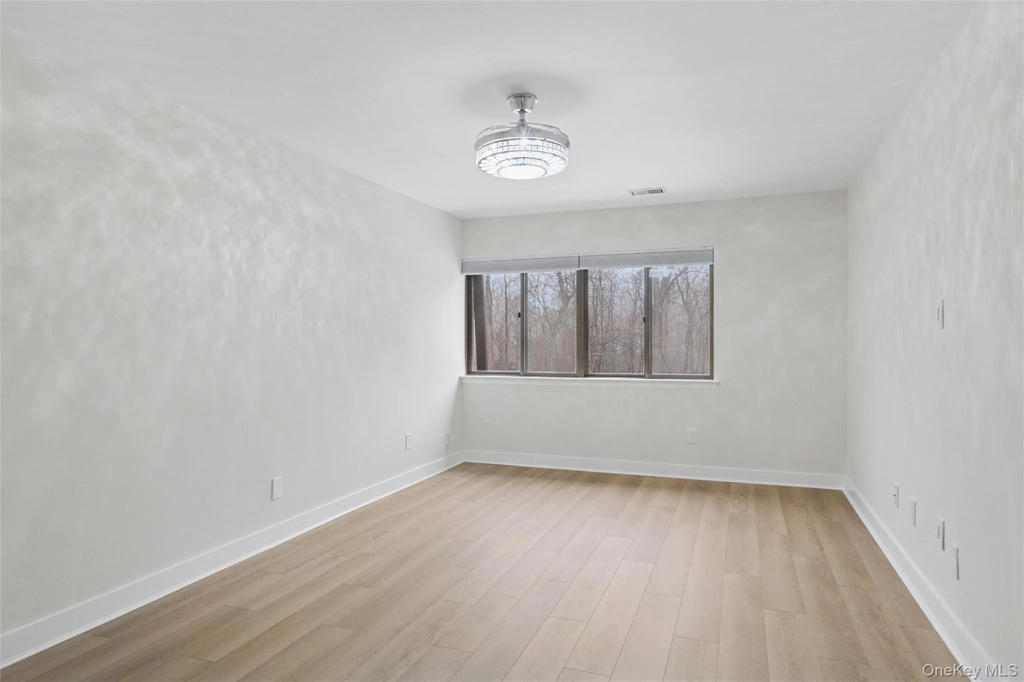 70 Pheasant Run, North Hempstead, NY, 2 Bedrooms Bedrooms, 5 Rooms Rooms,2 BathroomsBathrooms,Residential Lease,For Rent,Pheasant,0,966342 70 Pheasant Run, North Hempstead, NY, 2 Bedrooms Bedrooms, 5 Rooms Rooms,2 BathroomsBathrooms,Residential Lease,For Rent,Pheasant,0,966342