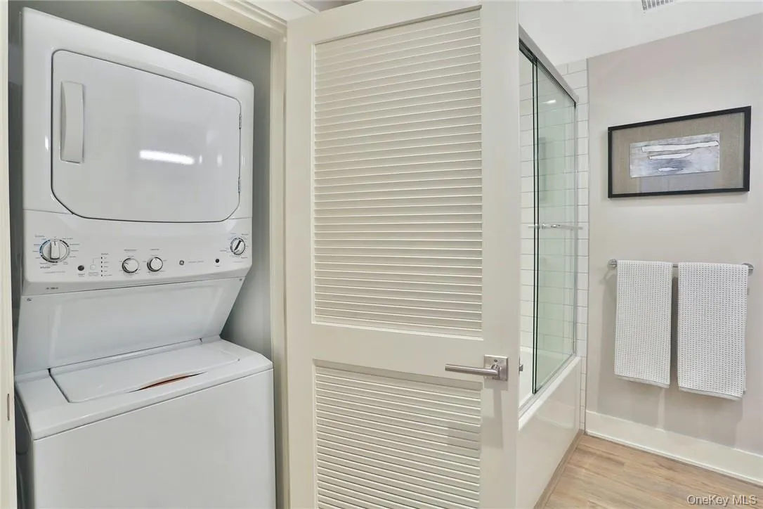 470 Main Street, North Castle, NY, 2 Bedrooms Bedrooms, 3 Rooms Rooms,2 BathroomsBathrooms,Residential Lease,For Rent,Main,0,966343 470 Main Street, North Castle, NY, 2 Bedrooms Bedrooms, 3 Rooms Rooms,2 BathroomsBathrooms,Residential Lease,For Rent,Main,0,966343