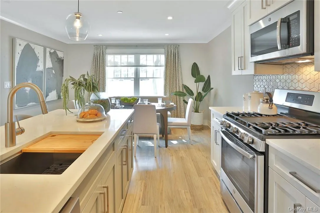 470 Main Street, North Castle, NY, 2 Bedrooms Bedrooms, 3 Rooms Rooms,2 BathroomsBathrooms,Residential Lease,For Rent,Main,0,966343 470 Main Street, North Castle, NY, 2 Bedrooms Bedrooms, 3 Rooms Rooms,2 BathroomsBathrooms,Residential Lease,For Rent,Main,0,966343