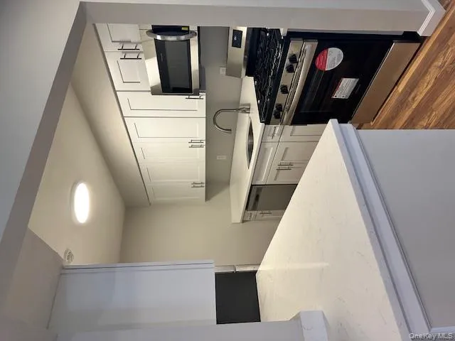 5 Pointe Circle, Brookhaven, NY, 2 Bedrooms Bedrooms, 5 Rooms Rooms,1 BathroomBathrooms,Residential,For Rent,Pointe,0,966357 5 Pointe Circle, Brookhaven, NY, 2 Bedrooms Bedrooms, 5 Rooms Rooms,1 BathroomBathrooms,Residential,For Rent,Pointe,0,966357