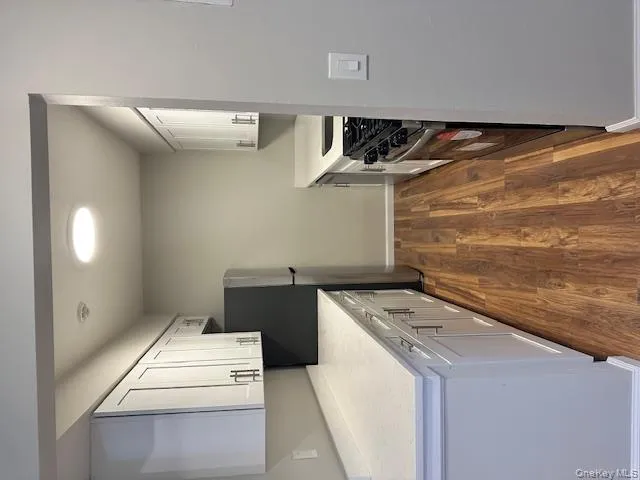 5 Pointe Circle, Brookhaven, NY, 2 Bedrooms Bedrooms, 5 Rooms Rooms,1 BathroomBathrooms,Residential,For Rent,Pointe,0,966357 5 Pointe Circle, Brookhaven, NY, 2 Bedrooms Bedrooms, 5 Rooms Rooms,1 BathroomBathrooms,Residential,For Rent,Pointe,0,966357