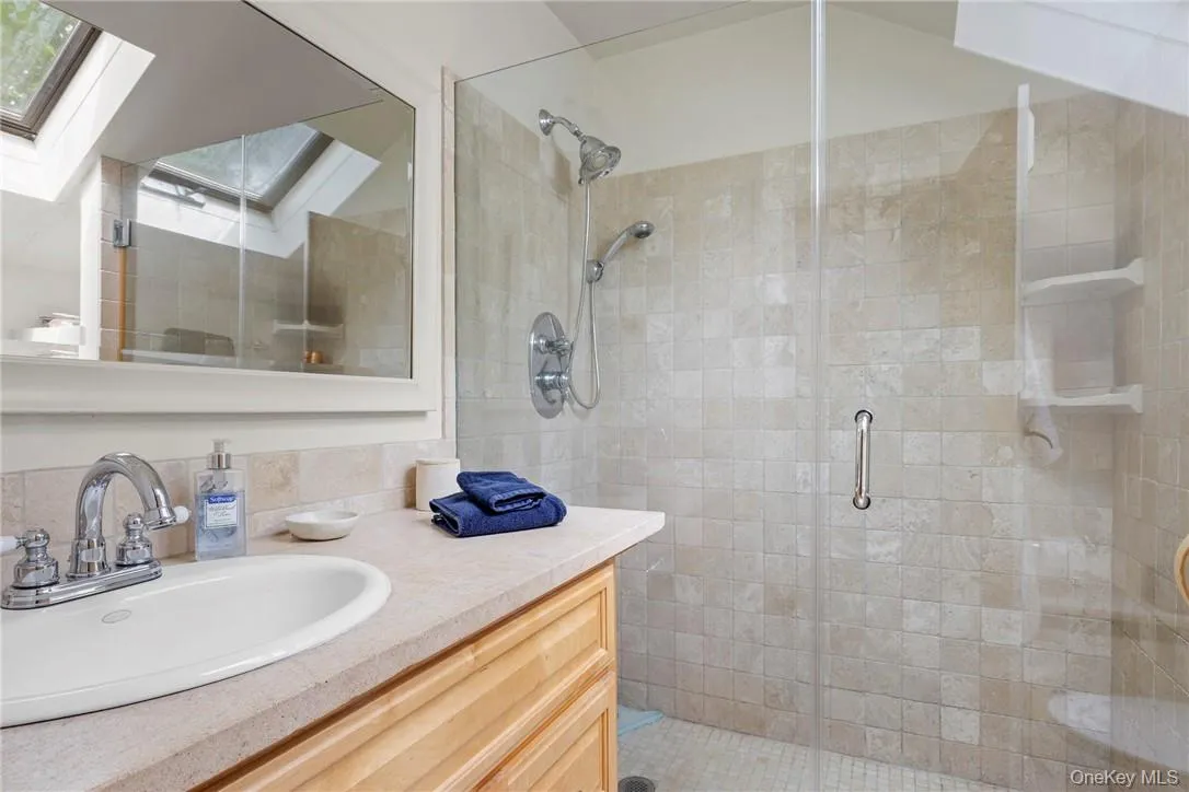 1282 Hollow Road, Clinton, NY, 4 Bedrooms Bedrooms, 8 Rooms Rooms,3 BathroomsBathrooms,Residential Lease,For Rent,Hollow,0,966362 1282 Hollow Road, Clinton, NY, 4 Bedrooms Bedrooms, 8 Rooms Rooms,3 BathroomsBathrooms,Residential Lease,For Rent,Hollow,0,966362