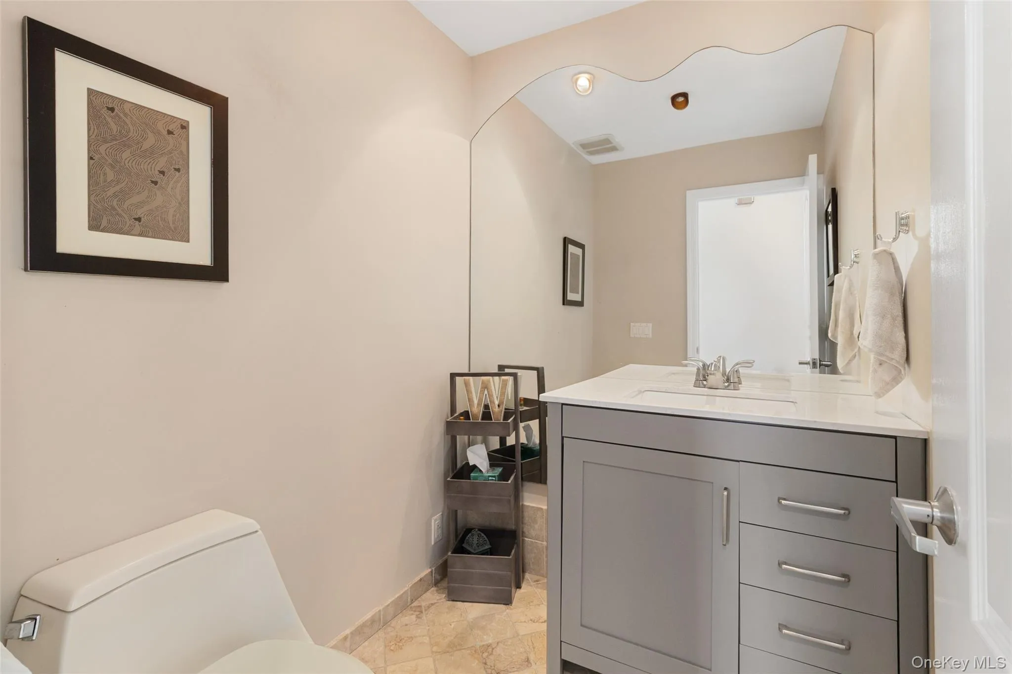 Powder Room Powder Room