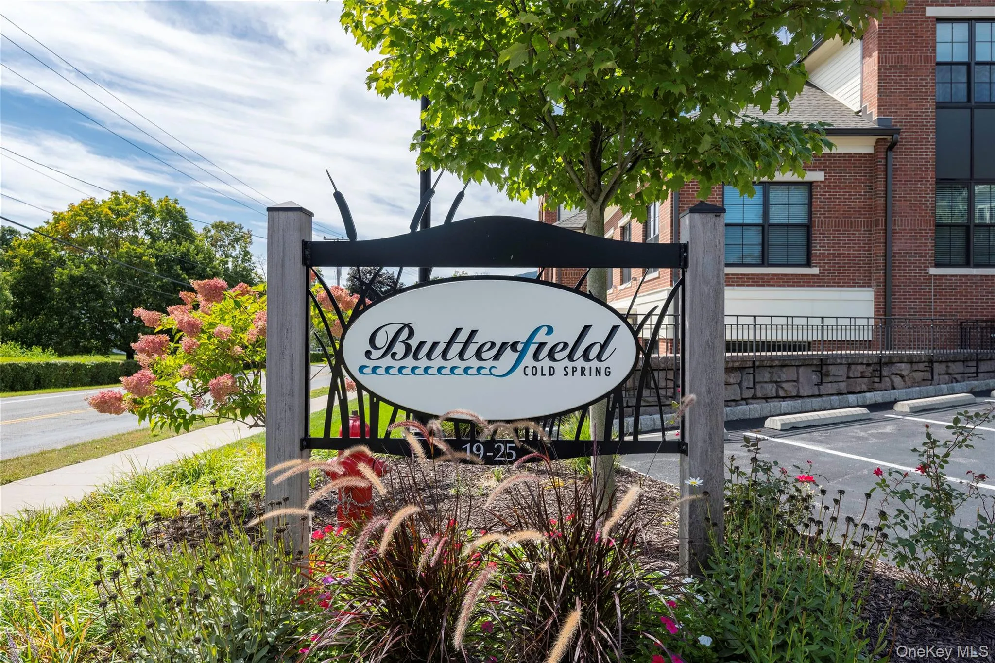 Butterfield community located in the Village of Cold Spring with one acre of parklike green and garden space. Butterfield community located in the Village of Cold Spring with one acre of parklike green and garden space.
