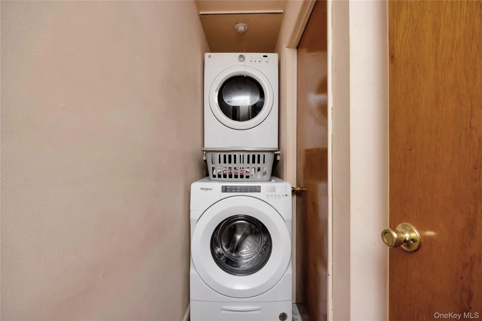 15040 Tahoe Street, New York, NY, 2 Bedrooms Bedrooms, 4 Rooms Rooms,2 BathroomsBathrooms,Residential Sale,For Rent,Tahoe,0,966391 15040 Tahoe Street, New York, NY, 2 Bedrooms Bedrooms, 4 Rooms Rooms,2 BathroomsBathrooms,Residential Sale,For Rent,Tahoe,0,966391