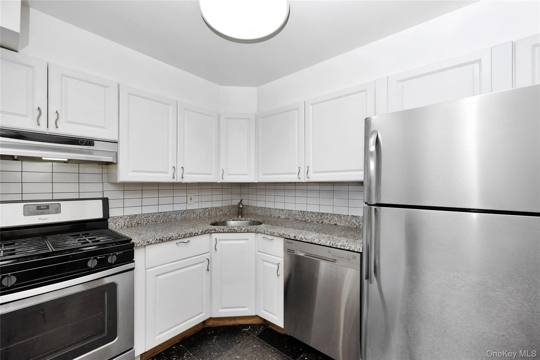 15040 Tahoe Street, New York, NY, 2 Bedrooms Bedrooms, 4 Rooms Rooms,2 BathroomsBathrooms,Residential Sale,For Rent,Tahoe,0,966391 15040 Tahoe Street, New York, NY, 2 Bedrooms Bedrooms, 4 Rooms Rooms,2 BathroomsBathrooms,Residential Sale,For Rent,Tahoe,0,966391