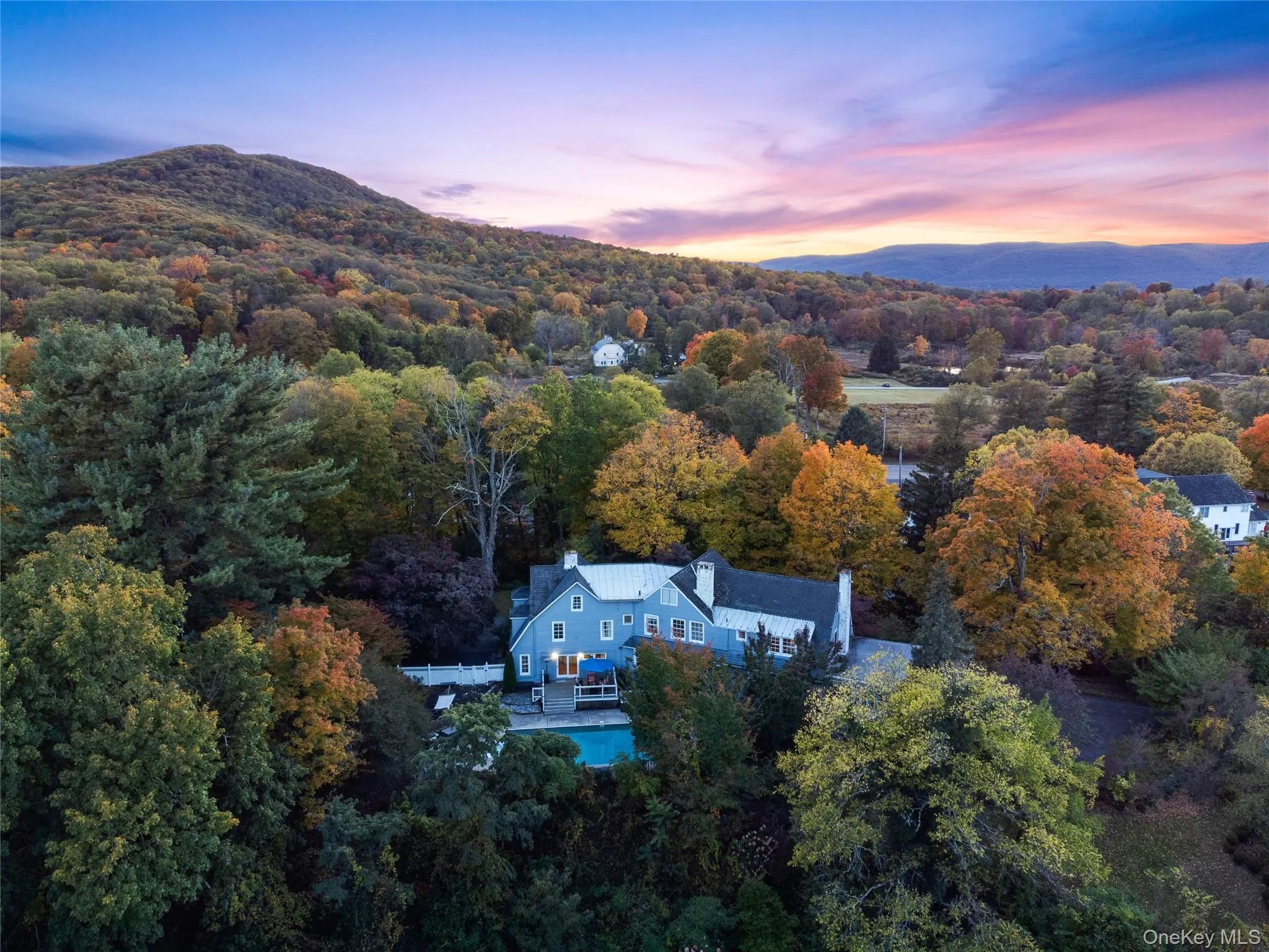 5 Trinity Place, Cornwall, NY, 6 Bedrooms Bedrooms, 15 Rooms Rooms,5 BathroomsBathrooms,Residential,For Rent,Trinity,0,966401 5 Trinity Place, Cornwall, NY, 6 Bedrooms Bedrooms, 15 Rooms Rooms,5 BathroomsBathrooms,Residential,For Rent,Trinity,0,966401