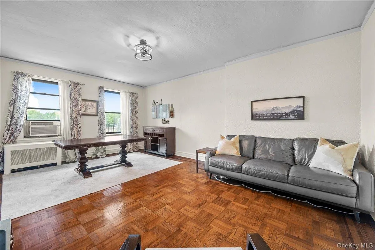 47 Central Avenue, Greenburgh, NY, 2 Bedrooms Bedrooms, 4 Rooms Rooms,1 BathroomBathrooms,Residential,For Rent,Central,0,966411 47 Central Avenue, Greenburgh, NY, 2 Bedrooms Bedrooms, 4 Rooms Rooms,1 BathroomBathrooms,Residential,For Rent,Central,0,966411