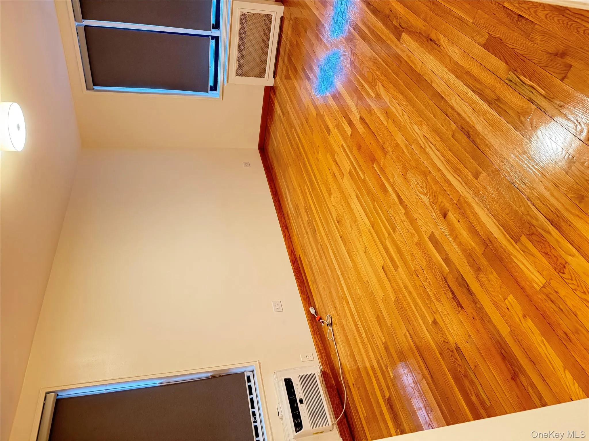 13705 Franklin Avenue, New York, NY, 1 Bedroom Bedrooms, 4 Rooms Rooms,1 BathroomBathrooms,Residential Lease,For Rent,Franklin,0,966427 13705 Franklin Avenue, New York, NY, 1 Bedroom Bedrooms, 4 Rooms Rooms,1 BathroomBathrooms,Residential Lease,For Rent,Franklin,0,966427