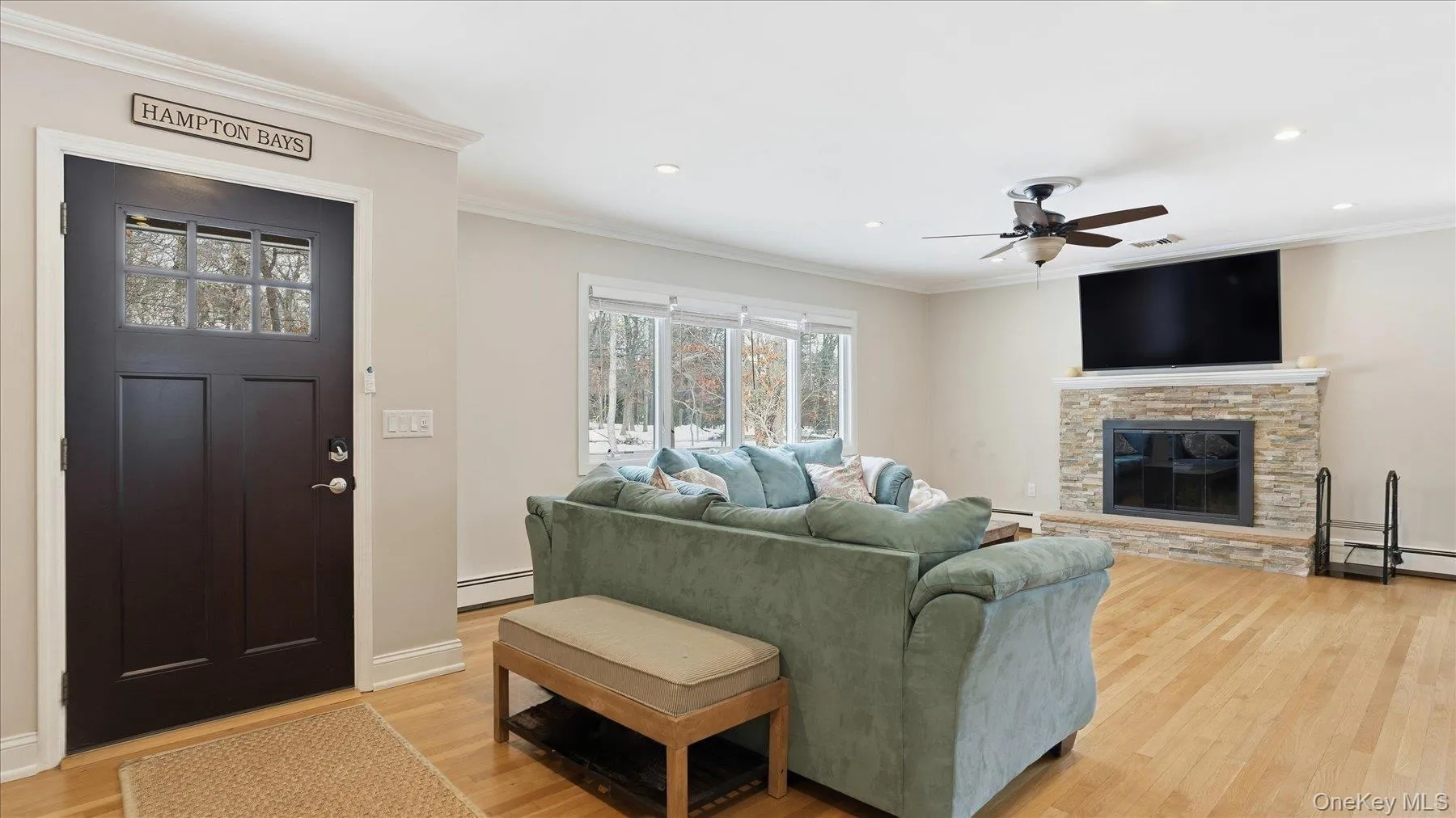 3 Robins Nest Lane, Southampton, New York 11946