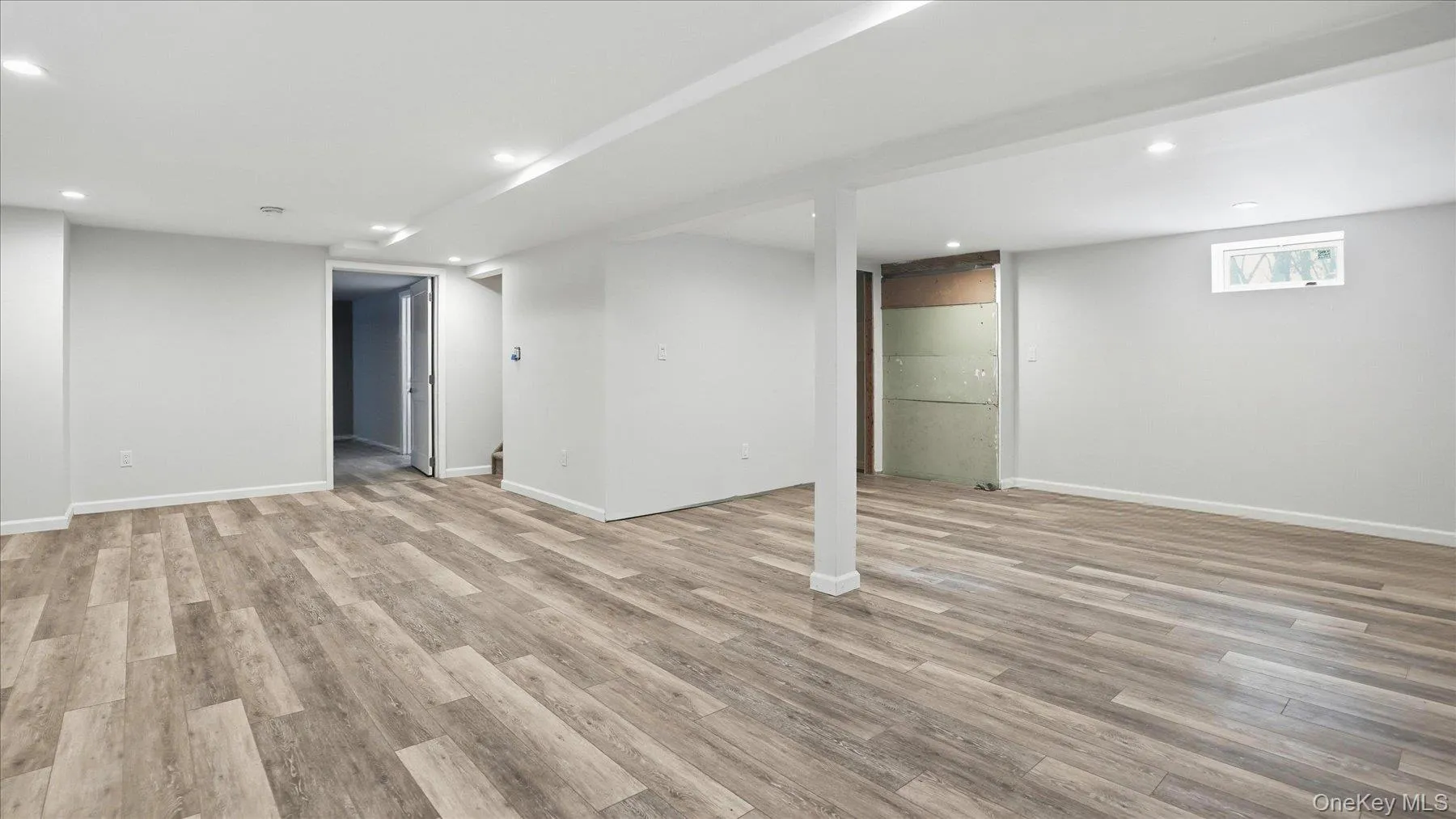 3 Robins Nest Lane, Southampton, NY, 4 Bedrooms Bedrooms, 8 Rooms Rooms,2 BathroomsBathrooms,Residential Lease,For Rent,Robins Nest,0,966431 3 Robins Nest Lane, Southampton, NY, 4 Bedrooms Bedrooms, 8 Rooms Rooms,2 BathroomsBathrooms,Residential Lease,For Rent,Robins Nest,0,966431