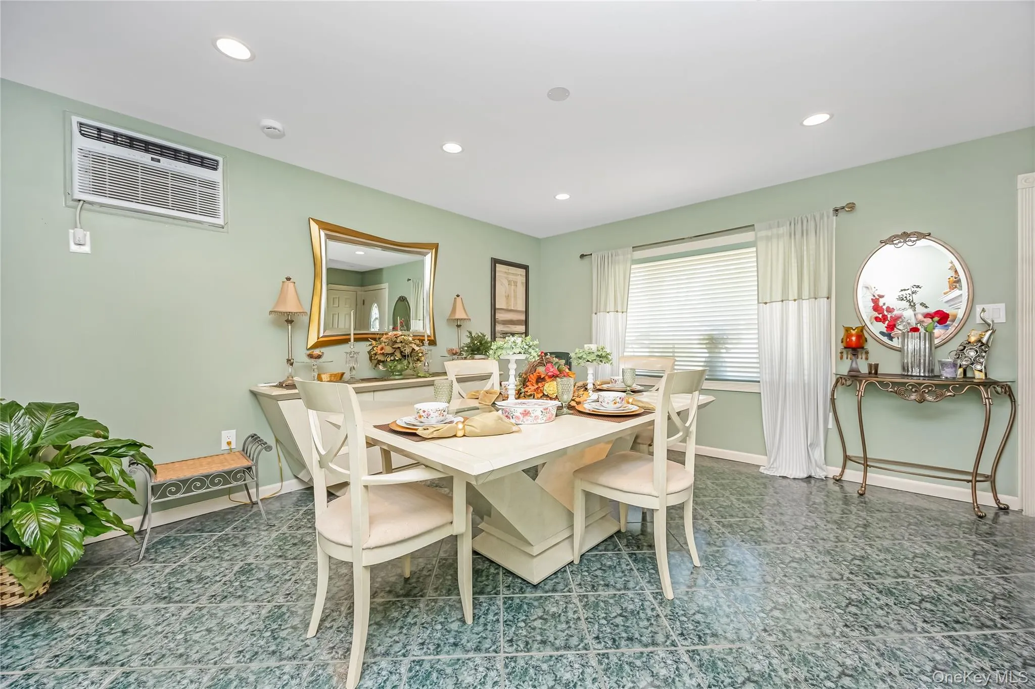 71 Seawane Road, Hempstead, NY, 4 Bedrooms Bedrooms, 7 Rooms Rooms,1 BathroomBathrooms,Residential,For Rent,Seawane,0,966462 71 Seawane Road, Hempstead, NY, 4 Bedrooms Bedrooms, 7 Rooms Rooms,1 BathroomBathrooms,Residential,For Rent,Seawane,0,966462