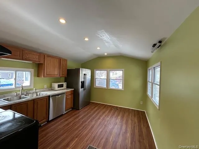 107 Floyd Ackert Rd, Esopus, NY, 2 Bedrooms Bedrooms, 3 Rooms Rooms,1 BathroomBathrooms,Residential Sale,For Rent,Floyd Ackert Rd,0,966465 107 Floyd Ackert Rd, Esopus, NY, 2 Bedrooms Bedrooms, 3 Rooms Rooms,1 BathroomBathrooms,Residential Sale,For Rent,Floyd Ackert Rd,0,966465