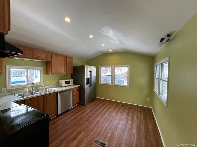 107 Floyd Ackert Rd, Esopus, NY, 2 Bedrooms Bedrooms, 3 Rooms Rooms,1 BathroomBathrooms,Residential Sale,For Rent,Floyd Ackert Rd,0,966465 107 Floyd Ackert Rd, Esopus, NY, 2 Bedrooms Bedrooms, 3 Rooms Rooms,1 BathroomBathrooms,Residential Sale,For Rent,Floyd Ackert Rd,0,966465