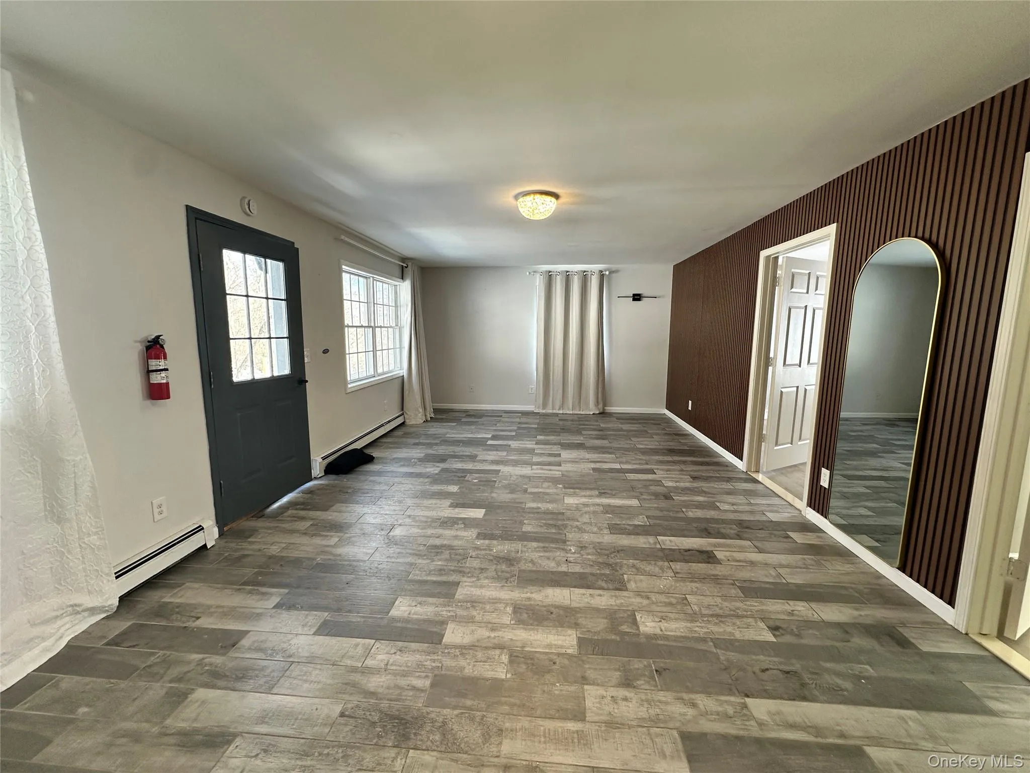 Living & Dining Area Living & Dining Area