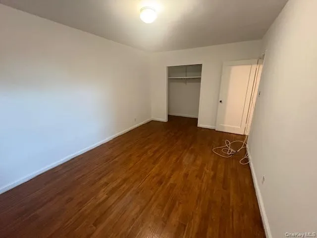 2220 Burnett Street, New York, NY, 1 Bedroom Bedrooms, 3 Rooms Rooms,1 BathroomBathrooms,Residential,For Rent,Burnett,0,966478 2220 Burnett Street, New York, NY, 1 Bedroom Bedrooms, 3 Rooms Rooms,1 BathroomBathrooms,Residential,For Rent,Burnett,0,966478