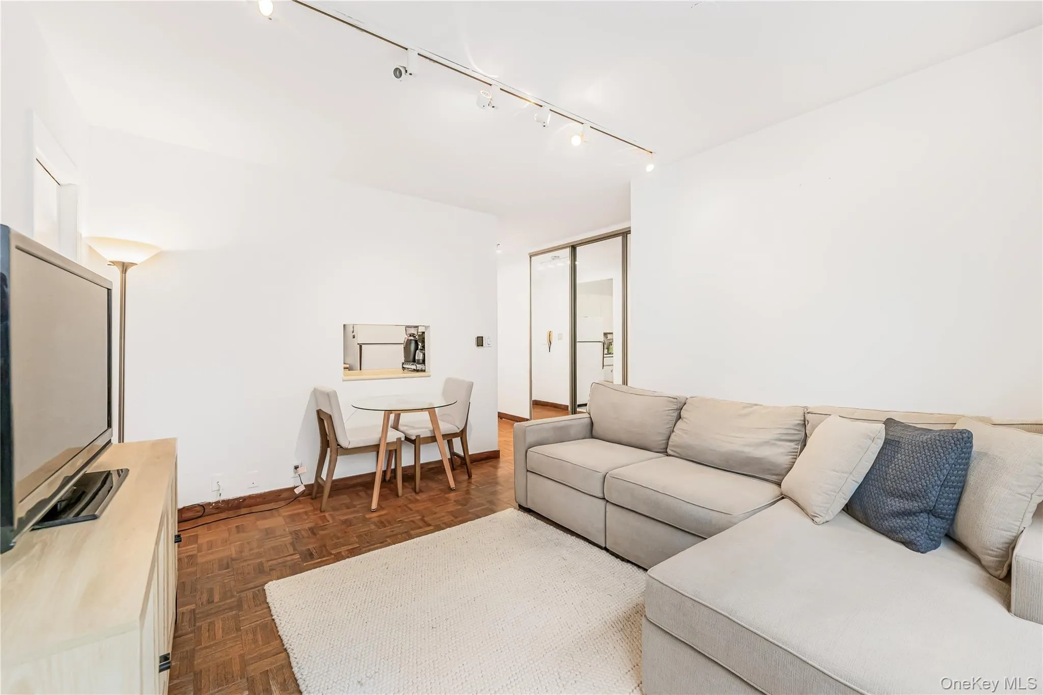 420 58th Street, New York, NY, 1 Bedroom Bedrooms, 3 Rooms Rooms,1 BathroomBathrooms,Residential,For Rent,58th,0,966484 420 58th Street, New York, NY, 1 Bedroom Bedrooms, 3 Rooms Rooms,1 BathroomBathrooms,Residential,For Rent,58th,0,966484