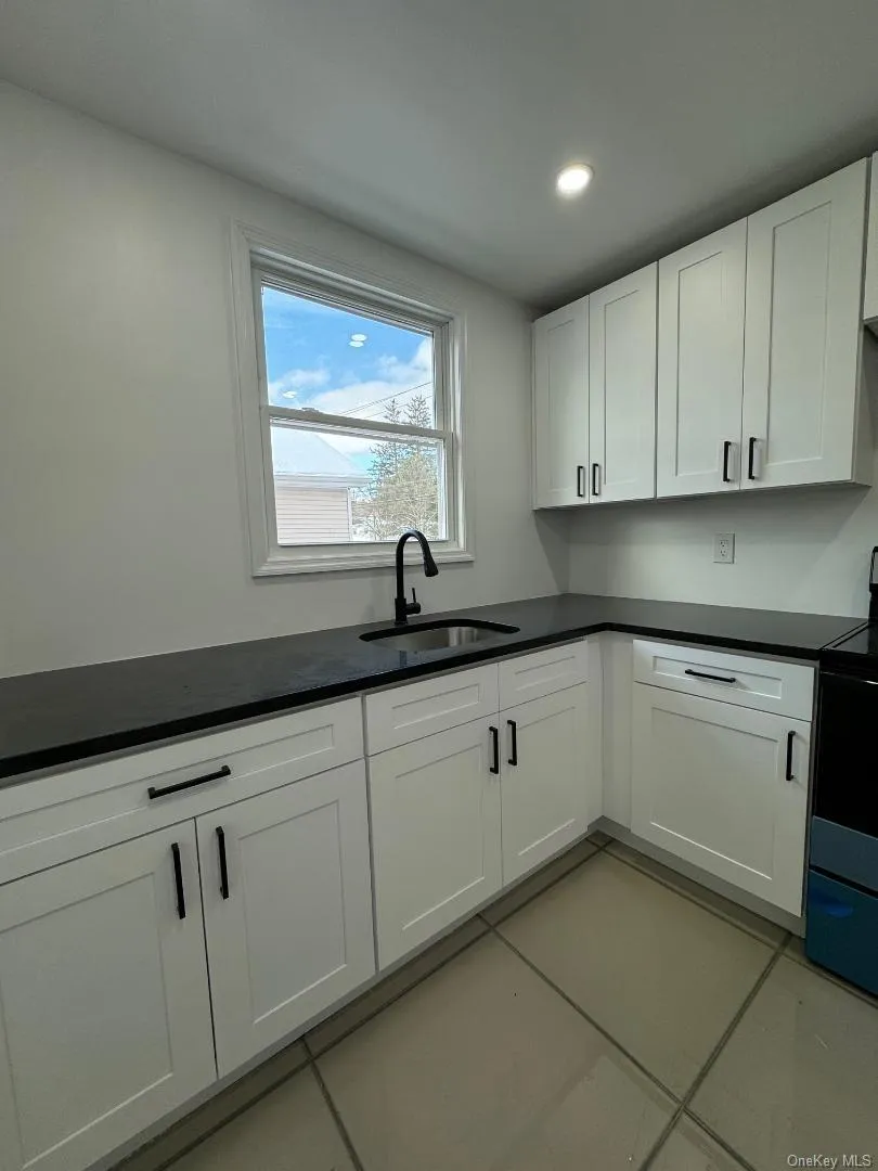 87 Sullivan Street, Mamakating, NY, 2 Bedrooms Bedrooms, 5 Rooms Rooms,1 BathroomBathrooms,Residential Lease,For Rent,Sullivan,0,966519 87 Sullivan Street, Mamakating, NY, 2 Bedrooms Bedrooms, 5 Rooms Rooms,1 BathroomBathrooms,Residential Lease,For Rent,Sullivan,0,966519