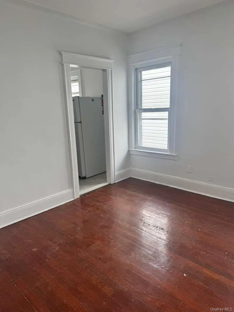 8854 75th Street, New York, NY, 3 Bedrooms Bedrooms, 5 Rooms Rooms,1 BathroomBathrooms,Residential Lease,For Rent,75th,0,966527 8854 75th Street, New York, NY, 3 Bedrooms Bedrooms, 5 Rooms Rooms,1 BathroomBathrooms,Residential Lease,For Rent,75th,0,966527