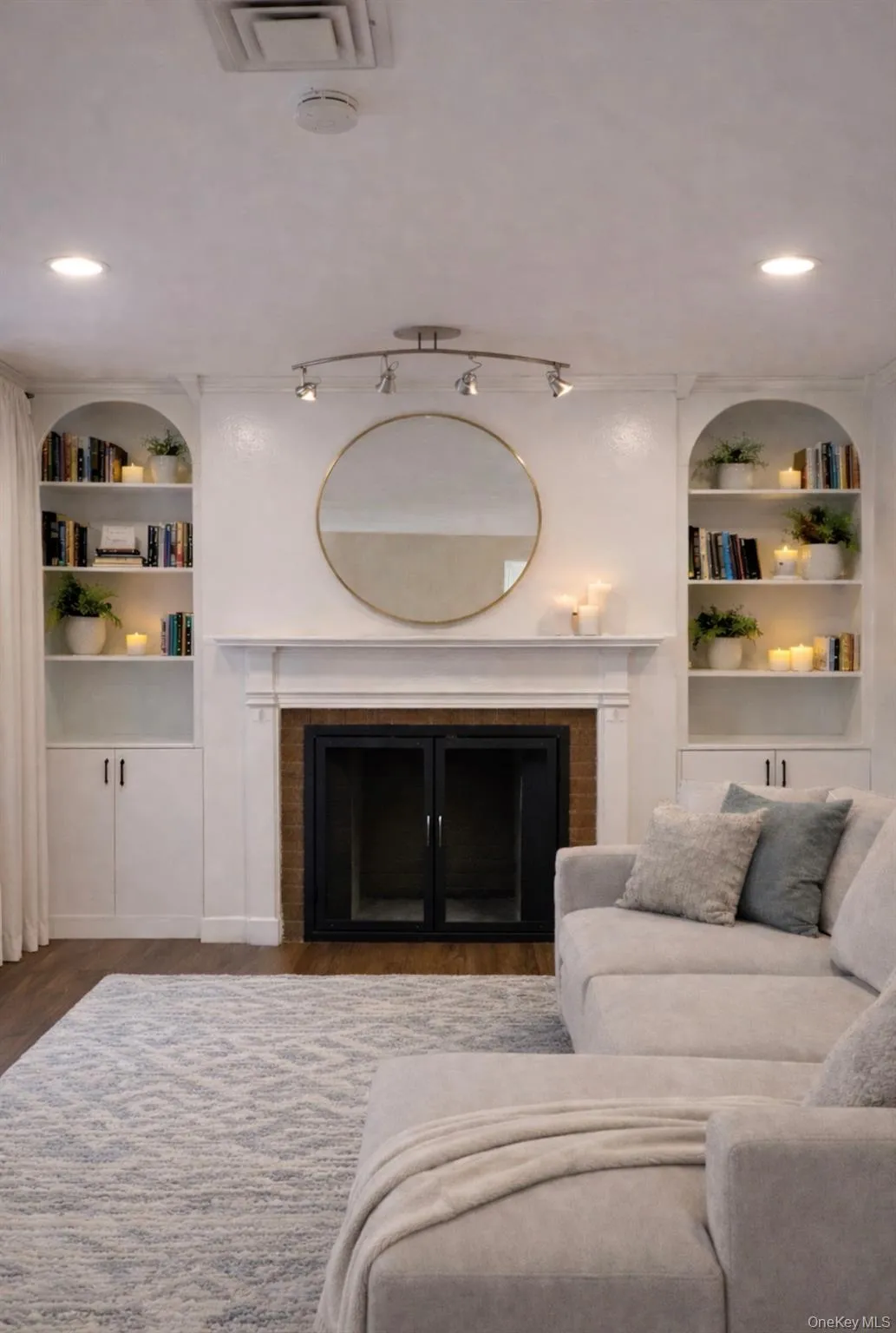 Virtually Staged Virtually Staged