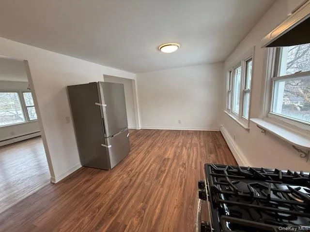 161 Glen Cove Avenue, Oyster Bay, NY, 3 Bedrooms Bedrooms, 8 Rooms Rooms,2 BathroomsBathrooms,Residential Lease,For Rent,Glen Cove,0,966546 161 Glen Cove Avenue, Oyster Bay, NY, 3 Bedrooms Bedrooms, 8 Rooms Rooms,2 BathroomsBathrooms,Residential Lease,For Rent,Glen Cove,0,966546