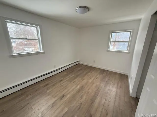 161 Glen Cove Avenue, Oyster Bay, NY, 3 Bedrooms Bedrooms, 8 Rooms Rooms,2 BathroomsBathrooms,Residential Lease,For Rent,Glen Cove,0,966546 161 Glen Cove Avenue, Oyster Bay, NY, 3 Bedrooms Bedrooms, 8 Rooms Rooms,2 BathroomsBathrooms,Residential Lease,For Rent,Glen Cove,0,966546