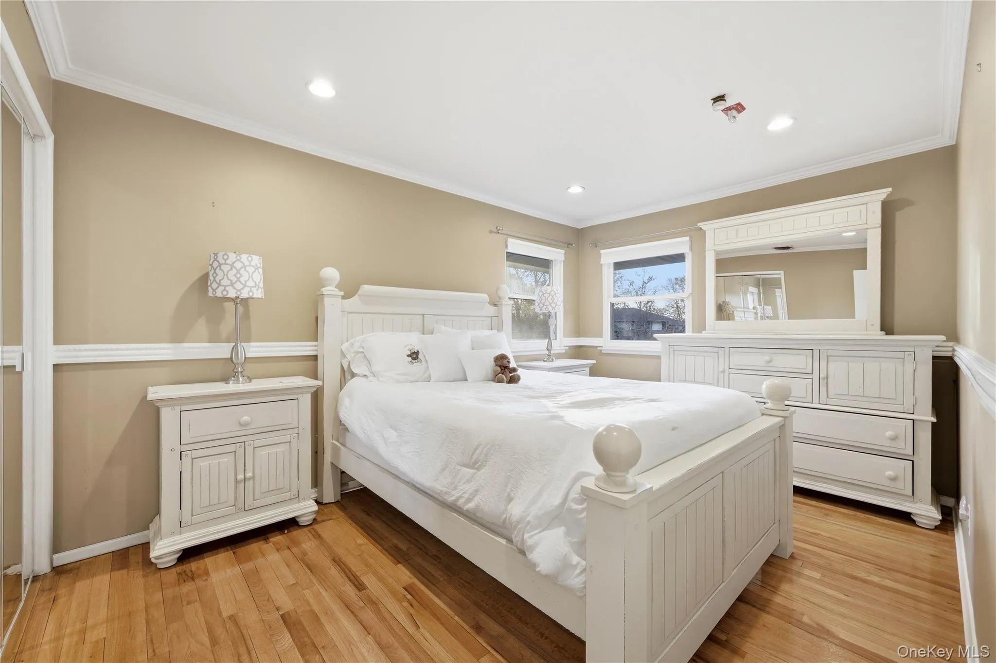 49 Canterbury Road, Oyster Bay, NY, 3 Bedrooms Bedrooms, 8 Rooms Rooms,2 BathroomsBathrooms,Residential,For Rent,Canterbury,0,966567 49 Canterbury Road, Oyster Bay, NY, 3 Bedrooms Bedrooms, 8 Rooms Rooms,2 BathroomsBathrooms,Residential,For Rent,Canterbury,0,966567
