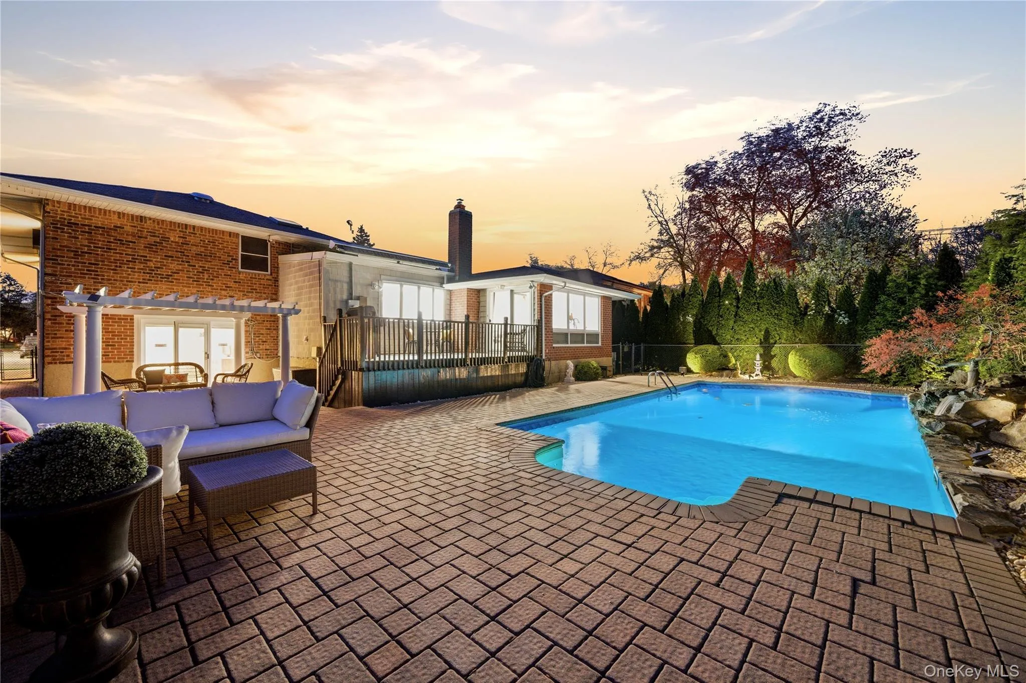 49 Canterbury Road, Oyster Bay, NY, 3 Bedrooms Bedrooms, 8 Rooms Rooms,2 BathroomsBathrooms,Residential,For Rent,Canterbury,0,966567 49 Canterbury Road, Oyster Bay, NY, 3 Bedrooms Bedrooms, 8 Rooms Rooms,2 BathroomsBathrooms,Residential,For Rent,Canterbury,0,966567
