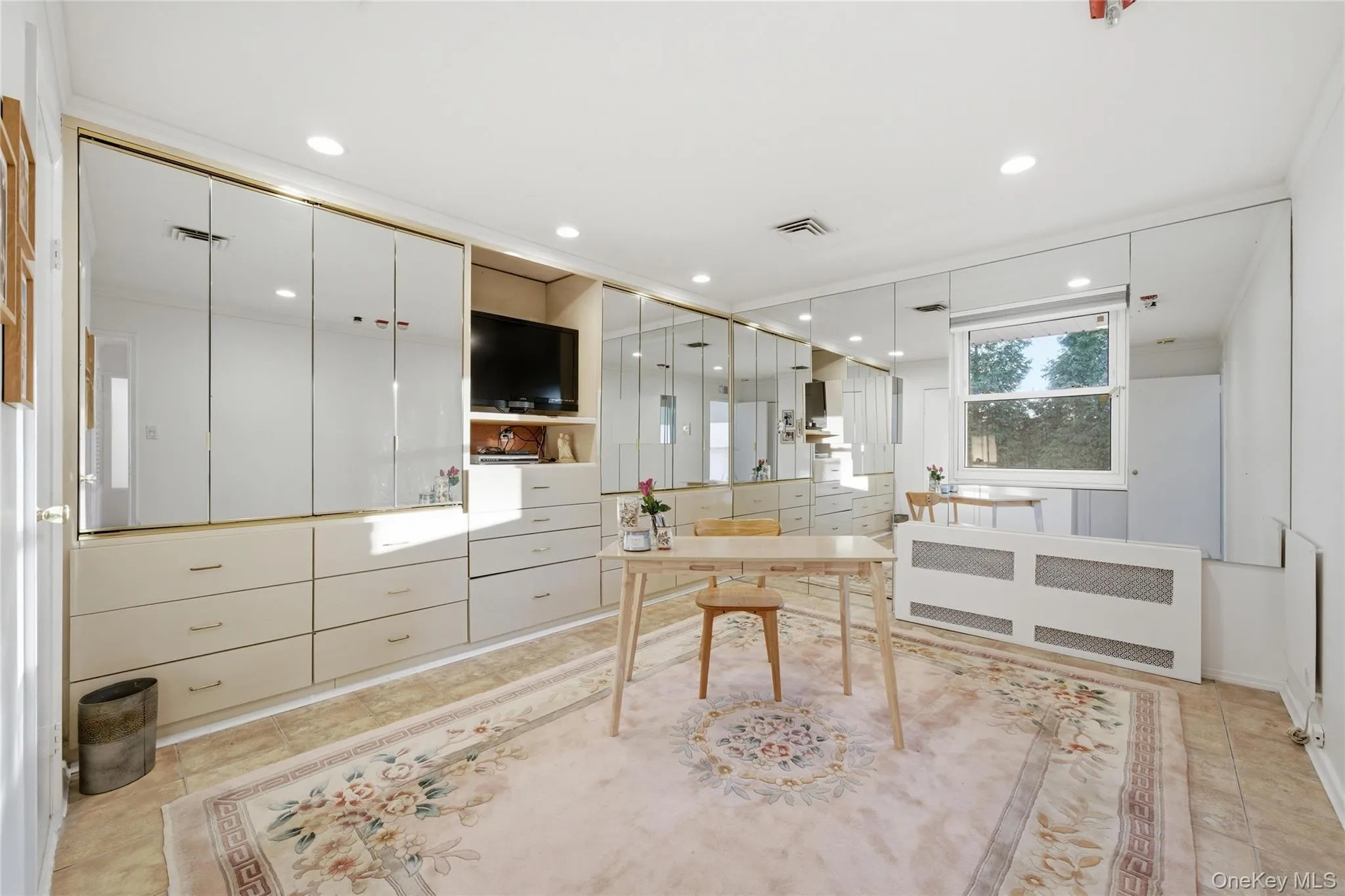 49 Canterbury Road, Oyster Bay, NY, 3 Bedrooms Bedrooms, 8 Rooms Rooms,2 BathroomsBathrooms,Residential,For Rent,Canterbury,0,966567 49 Canterbury Road, Oyster Bay, NY, 3 Bedrooms Bedrooms, 8 Rooms Rooms,2 BathroomsBathrooms,Residential,For Rent,Canterbury,0,966567