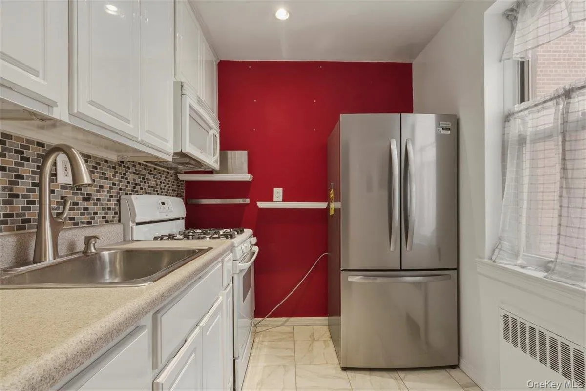 485 Bronx River Road, Yonkers, NY, 1 Bedroom Bedrooms, 3 Rooms Rooms,1 BathroomBathrooms,Residential,For Rent,Bronx River,0,966580 485 Bronx River Road, Yonkers, NY, 1 Bedroom Bedrooms, 3 Rooms Rooms,1 BathroomBathrooms,Residential,For Rent,Bronx River,0,966580