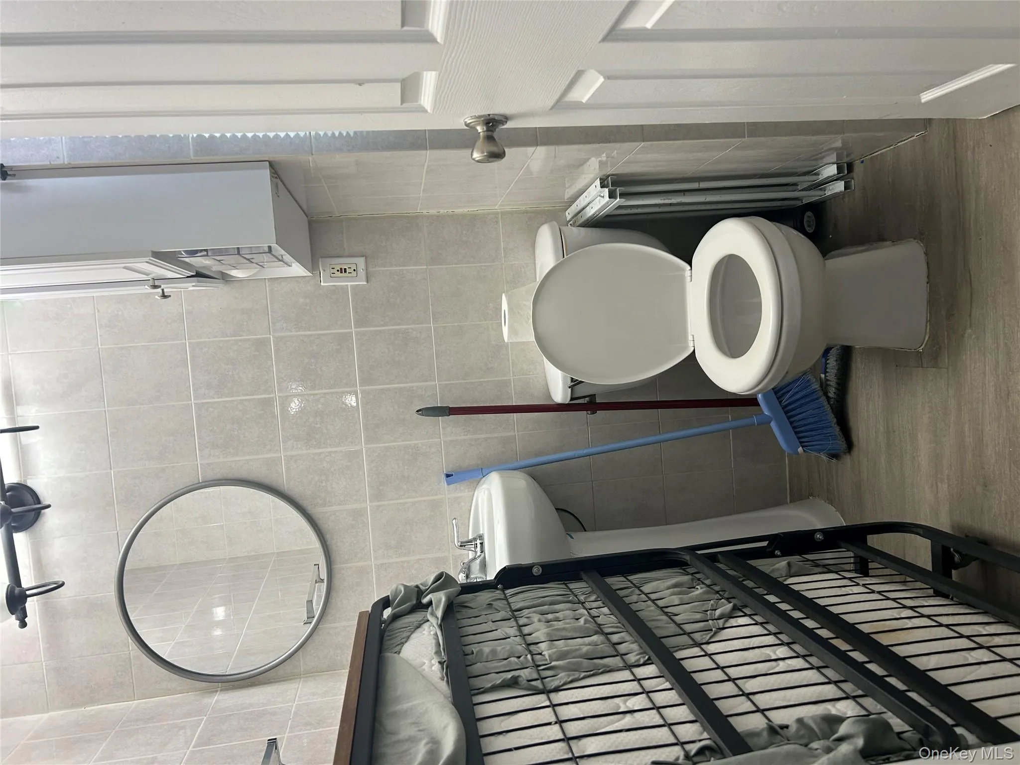 139-11 87th Drive, New York, NY, 3 Bedrooms Bedrooms, 6 Rooms Rooms,1 BathroomBathrooms,Residential Lease,For Rent,87th,0,966587 139-11 87th Drive, New York, NY, 3 Bedrooms Bedrooms, 6 Rooms Rooms,1 BathroomBathrooms,Residential Lease,For Rent,87th,0,966587