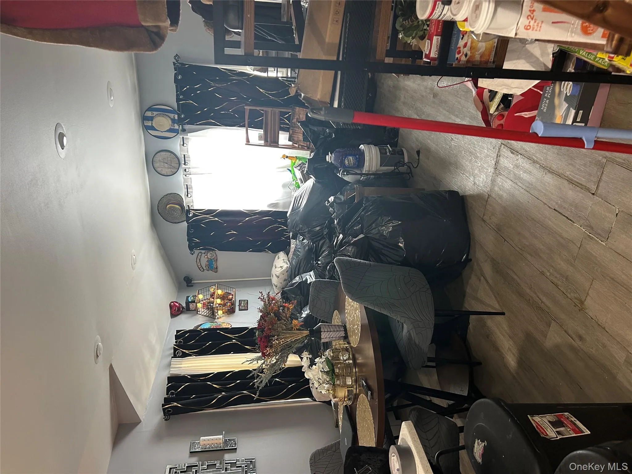 139-11 87th Drive, New York, NY, 3 Bedrooms Bedrooms, 6 Rooms Rooms,1 BathroomBathrooms,Residential Lease,For Rent,87th,0,966587 139-11 87th Drive, New York, NY, 3 Bedrooms Bedrooms, 6 Rooms Rooms,1 BathroomBathrooms,Residential Lease,For Rent,87th,0,966587