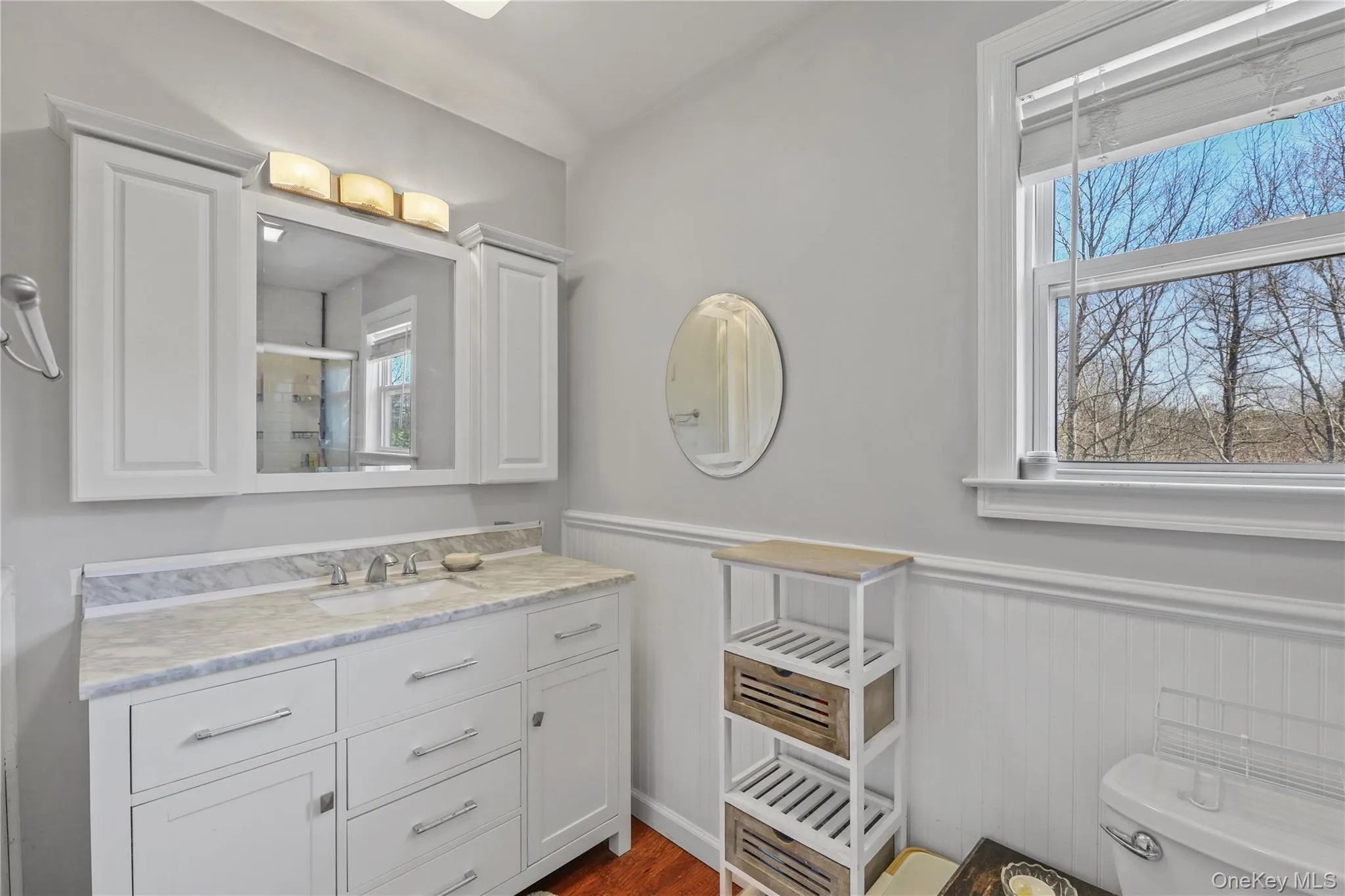 17 Jennifer Path, Southampton, New York 11978