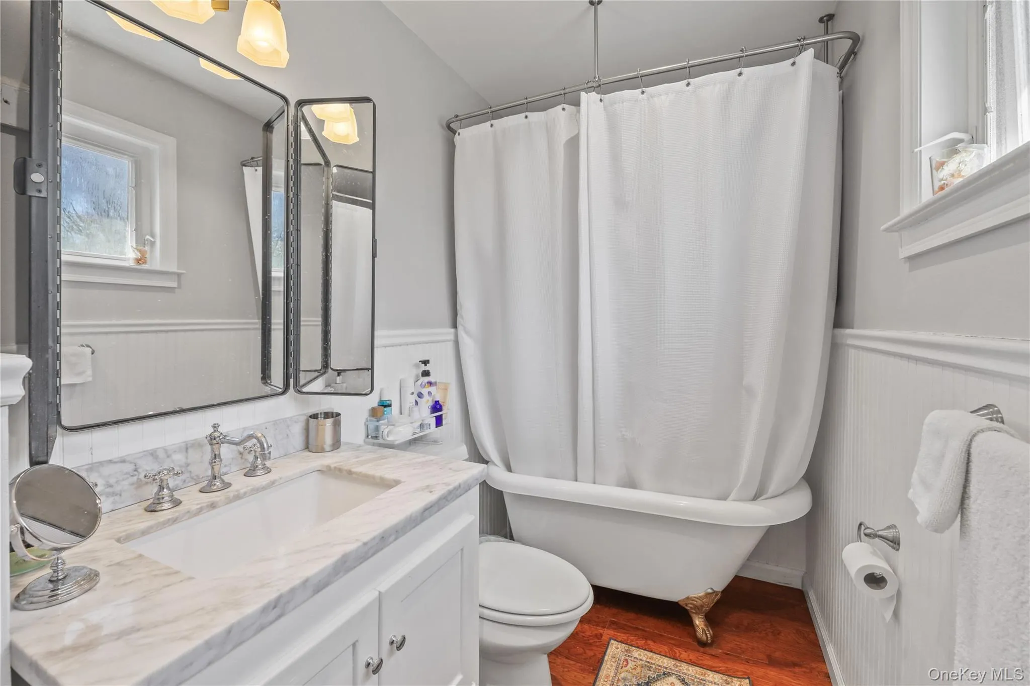17 Jennifer Path, Southampton, New York 11978