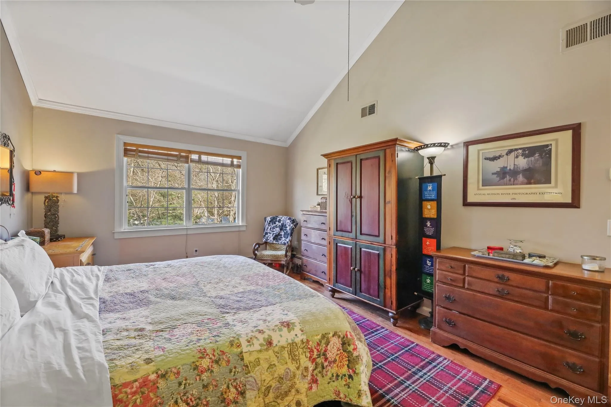 17 Jennifer Path, Southampton, New York 11978