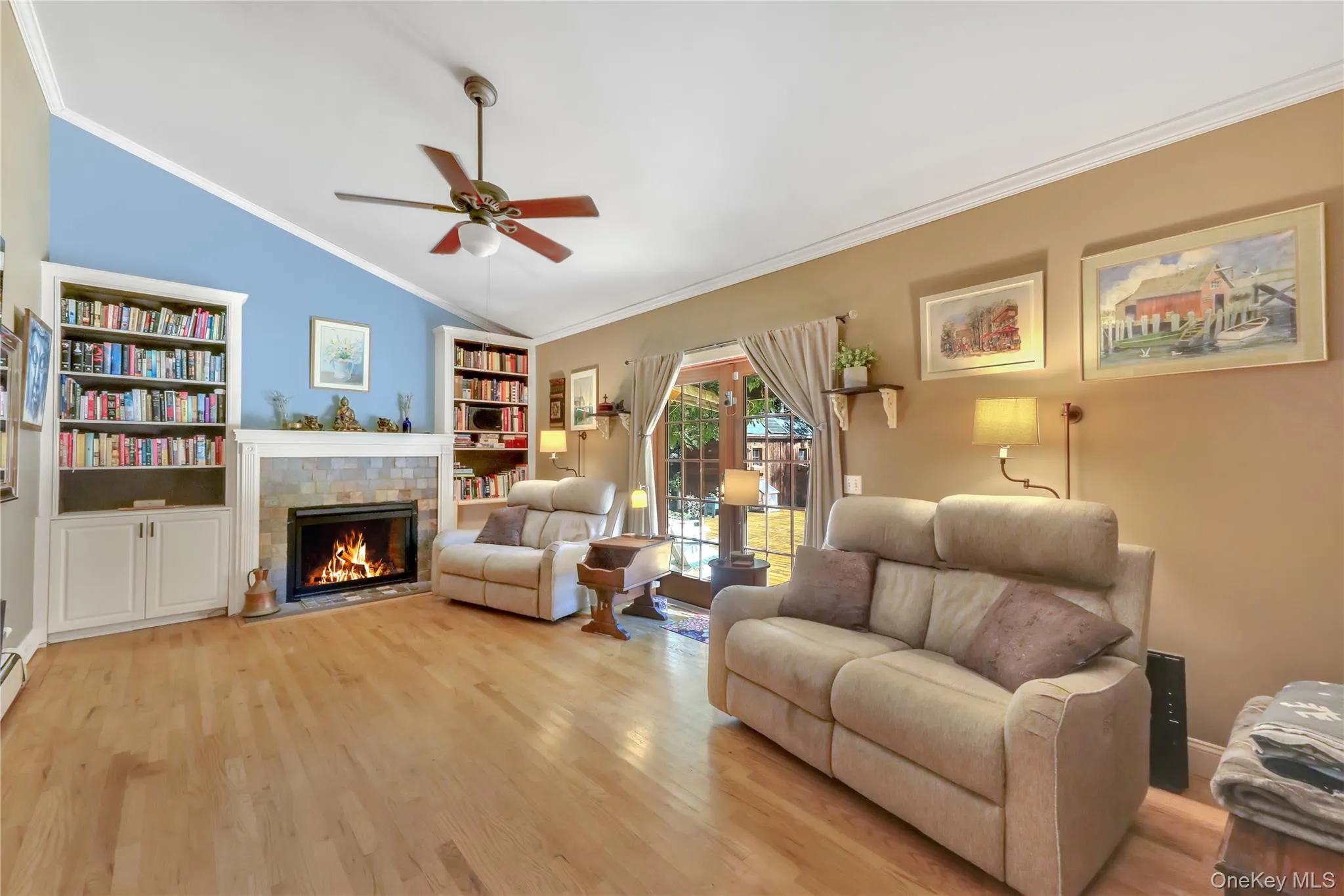 17 Jennifer Path, Southampton, New York 11978