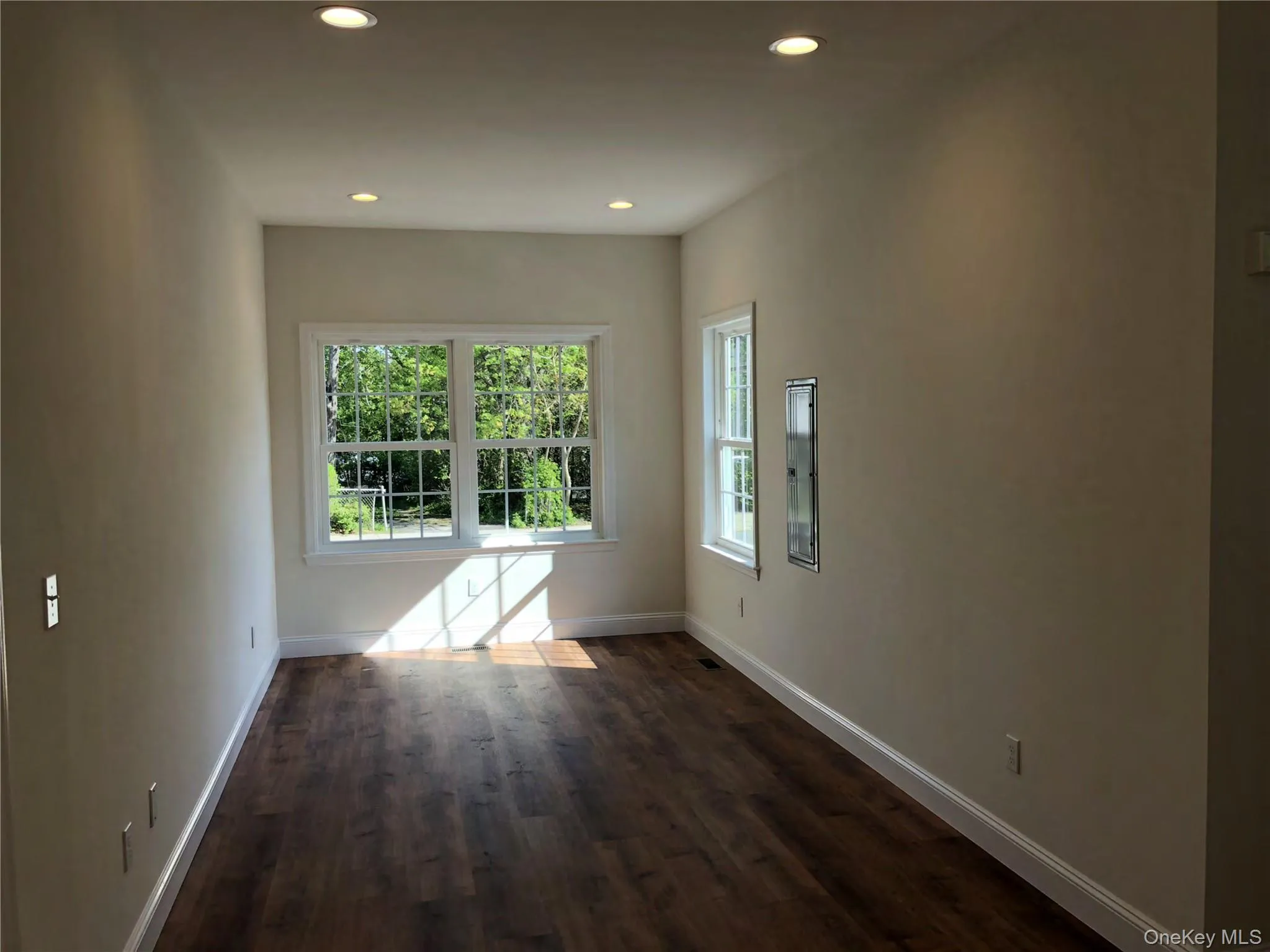 105 Liberty Avenue, Brookhaven, NY, 4 Bedrooms Bedrooms, 8 Rooms Rooms,2 BathroomsBathrooms,Residential,For Rent,Liberty,0,966593 105 Liberty Avenue, Brookhaven, NY, 4 Bedrooms Bedrooms, 8 Rooms Rooms,2 BathroomsBathrooms,Residential,For Rent,Liberty,0,966593