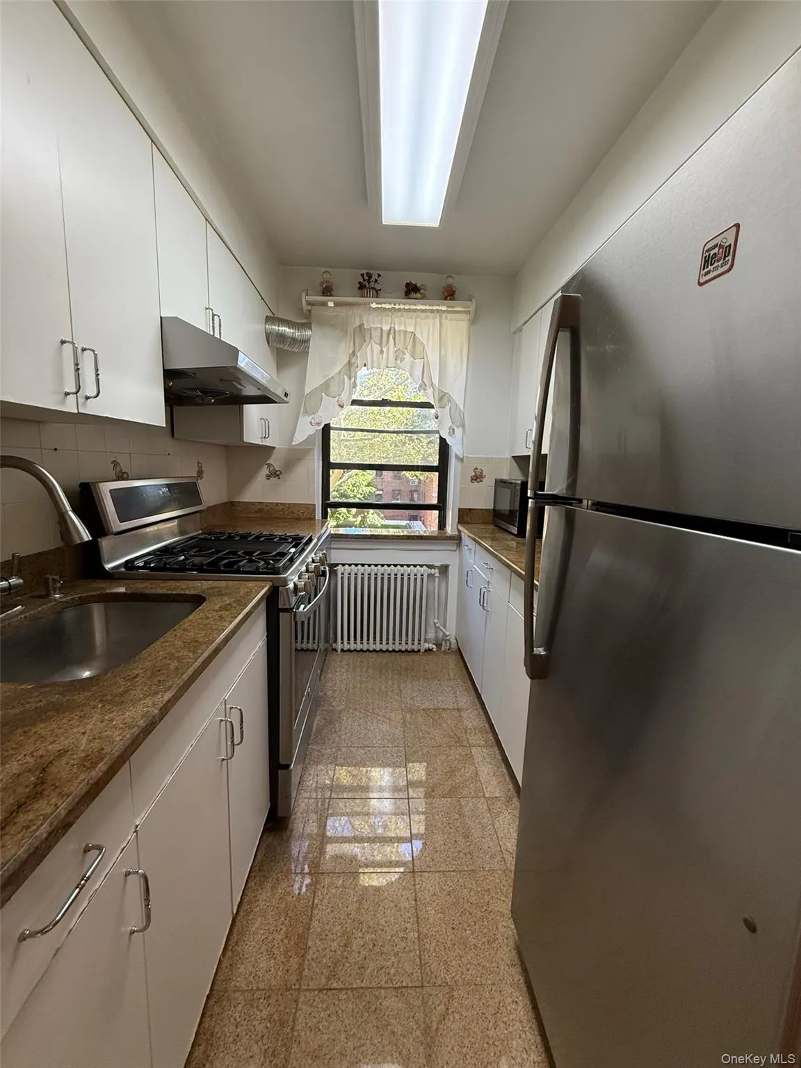 215-19 48th Avenue, New York, NY, 2 Bedrooms Bedrooms, 5 Rooms Rooms,1 BathroomBathrooms,Residential,For Rent,48th,0,966595 215-19 48th Avenue, New York, NY, 2 Bedrooms Bedrooms, 5 Rooms Rooms,1 BathroomBathrooms,Residential,For Rent,48th,0,966595