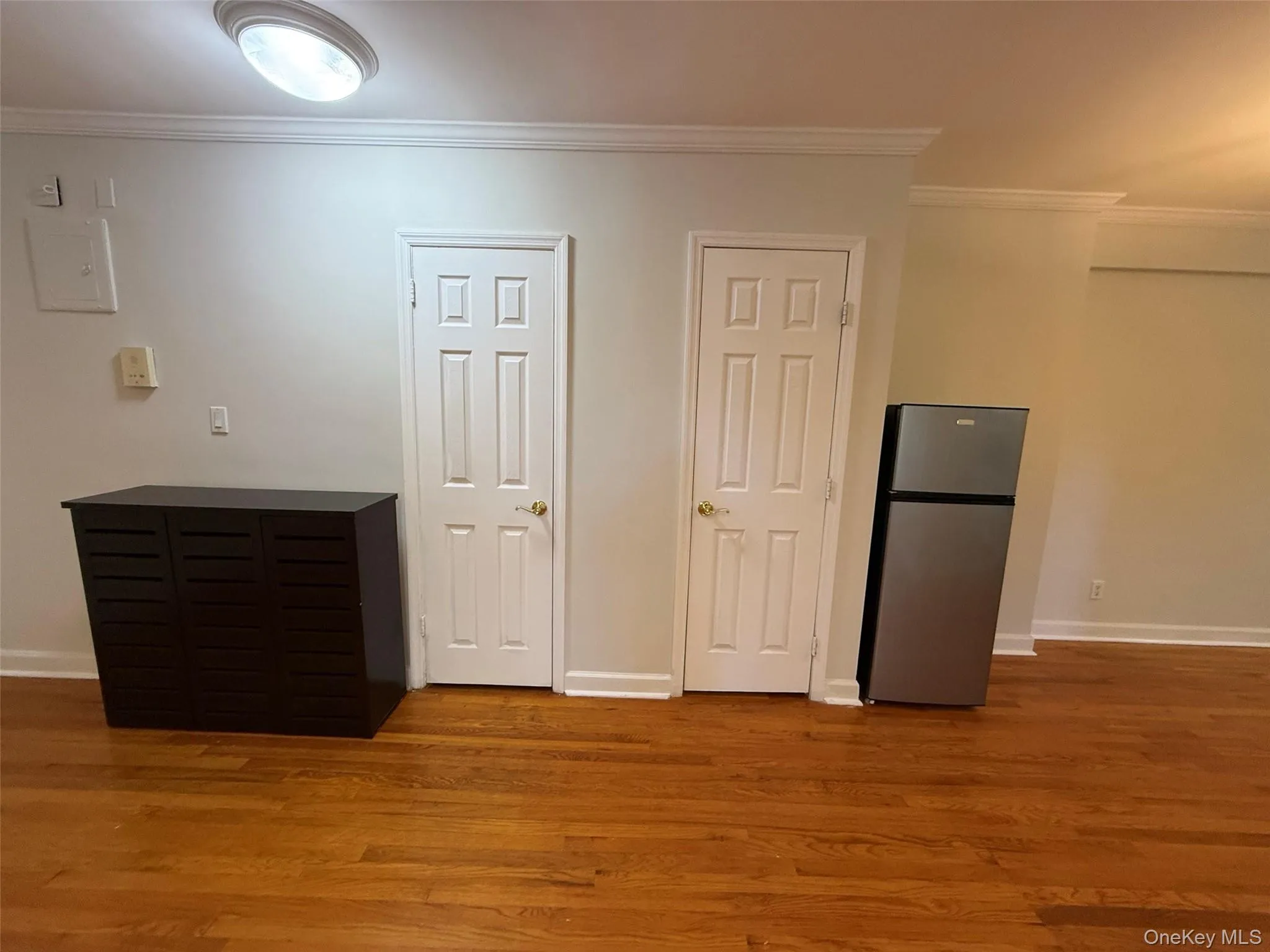 215-19 48th Avenue, New York, NY, 2 Bedrooms Bedrooms, 5 Rooms Rooms,1 BathroomBathrooms,Residential,For Rent,48th,0,966595 215-19 48th Avenue, New York, NY, 2 Bedrooms Bedrooms, 5 Rooms Rooms,1 BathroomBathrooms,Residential,For Rent,48th,0,966595