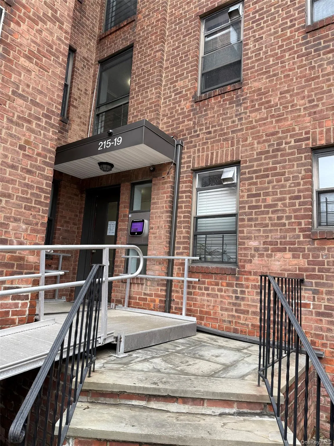 215-19 48th Avenue, New York, NY, 2 Bedrooms Bedrooms, 5 Rooms Rooms,1 BathroomBathrooms,Residential,For Rent,48th,0,966595 215-19 48th Avenue, New York, NY, 2 Bedrooms Bedrooms, 5 Rooms Rooms,1 BathroomBathrooms,Residential,For Rent,48th,0,966595