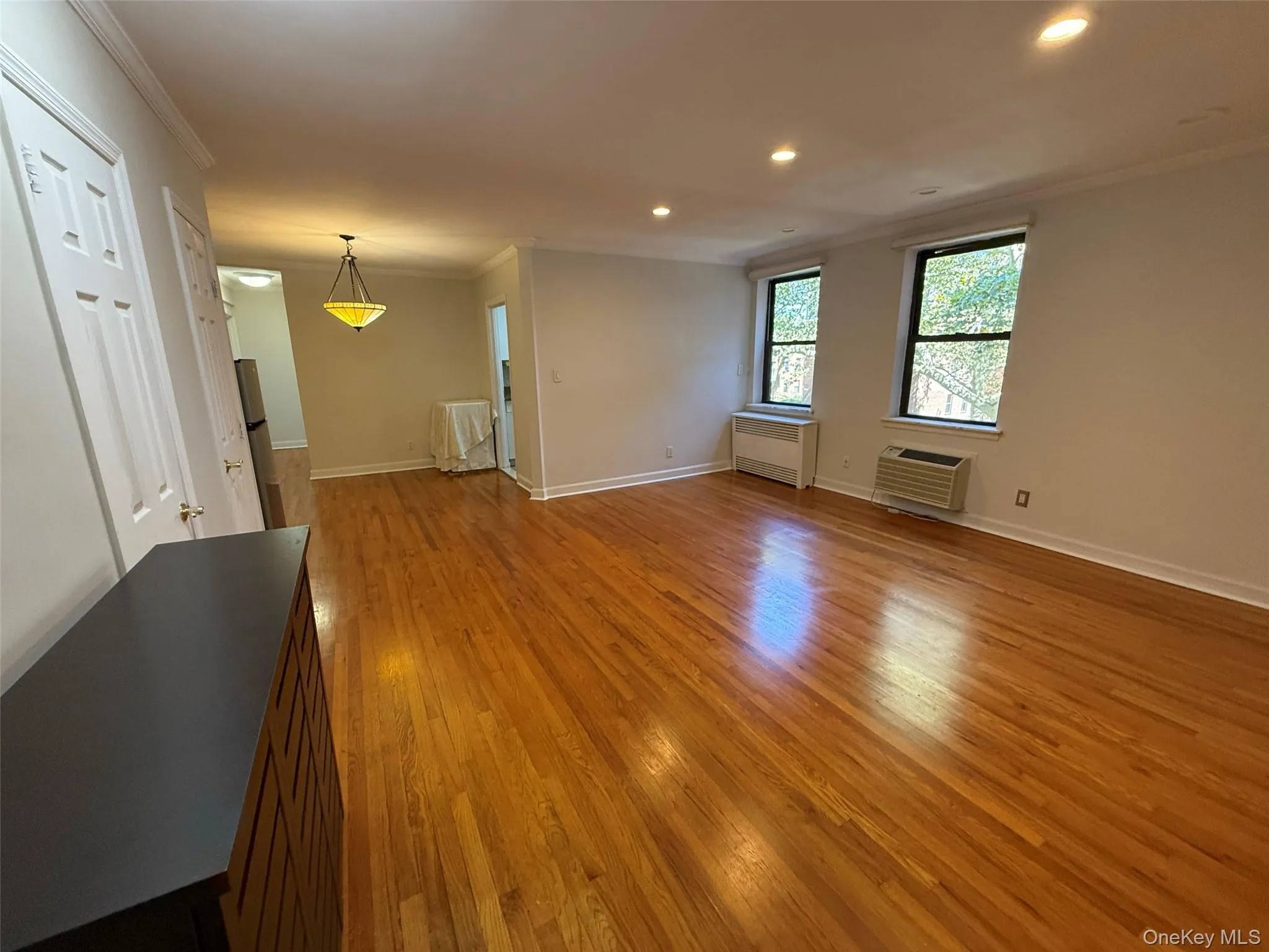 215-19 48th Avenue, New York, NY, 2 Bedrooms Bedrooms, 5 Rooms Rooms,1 BathroomBathrooms,Residential,For Rent,48th,0,966595 215-19 48th Avenue, New York, NY, 2 Bedrooms Bedrooms, 5 Rooms Rooms,1 BathroomBathrooms,Residential,For Rent,48th,0,966595