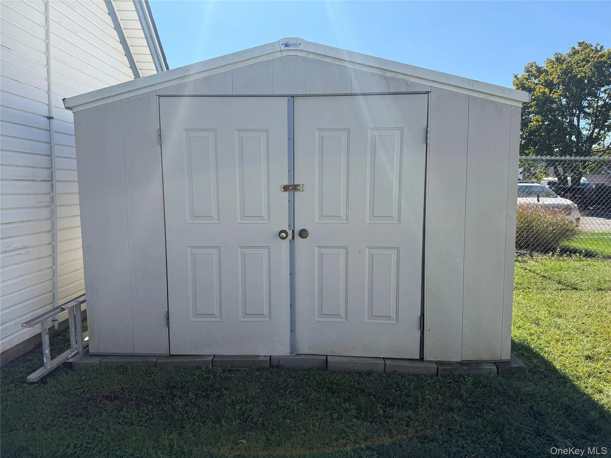 10 Hiddink Street, Islip, NY, 1 Bedroom Bedrooms, 3 Rooms Rooms,1 BathroomBathrooms,Residential Lease,For Rent,Hiddink,0,966626 10 Hiddink Street, Islip, NY, 1 Bedroom Bedrooms, 3 Rooms Rooms,1 BathroomBathrooms,Residential Lease,For Rent,Hiddink,0,966626