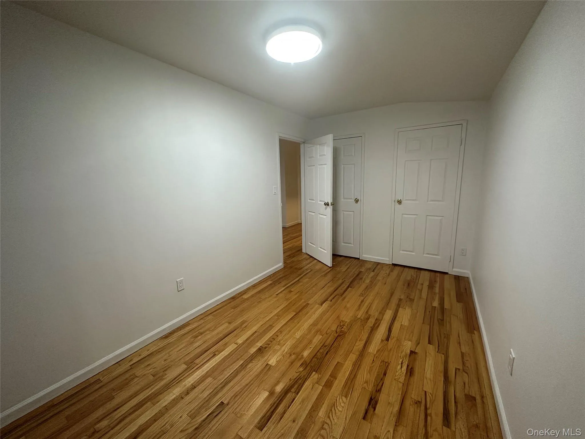 9229 53rd Avenue, New York, NY, 1 Bedroom Bedrooms, 3 Rooms Rooms,1 BathroomBathrooms,Residential Lease,For Rent,53rd,0,966664 9229 53rd Avenue, New York, NY, 1 Bedroom Bedrooms, 3 Rooms Rooms,1 BathroomBathrooms,Residential Lease,For Rent,53rd,0,966664