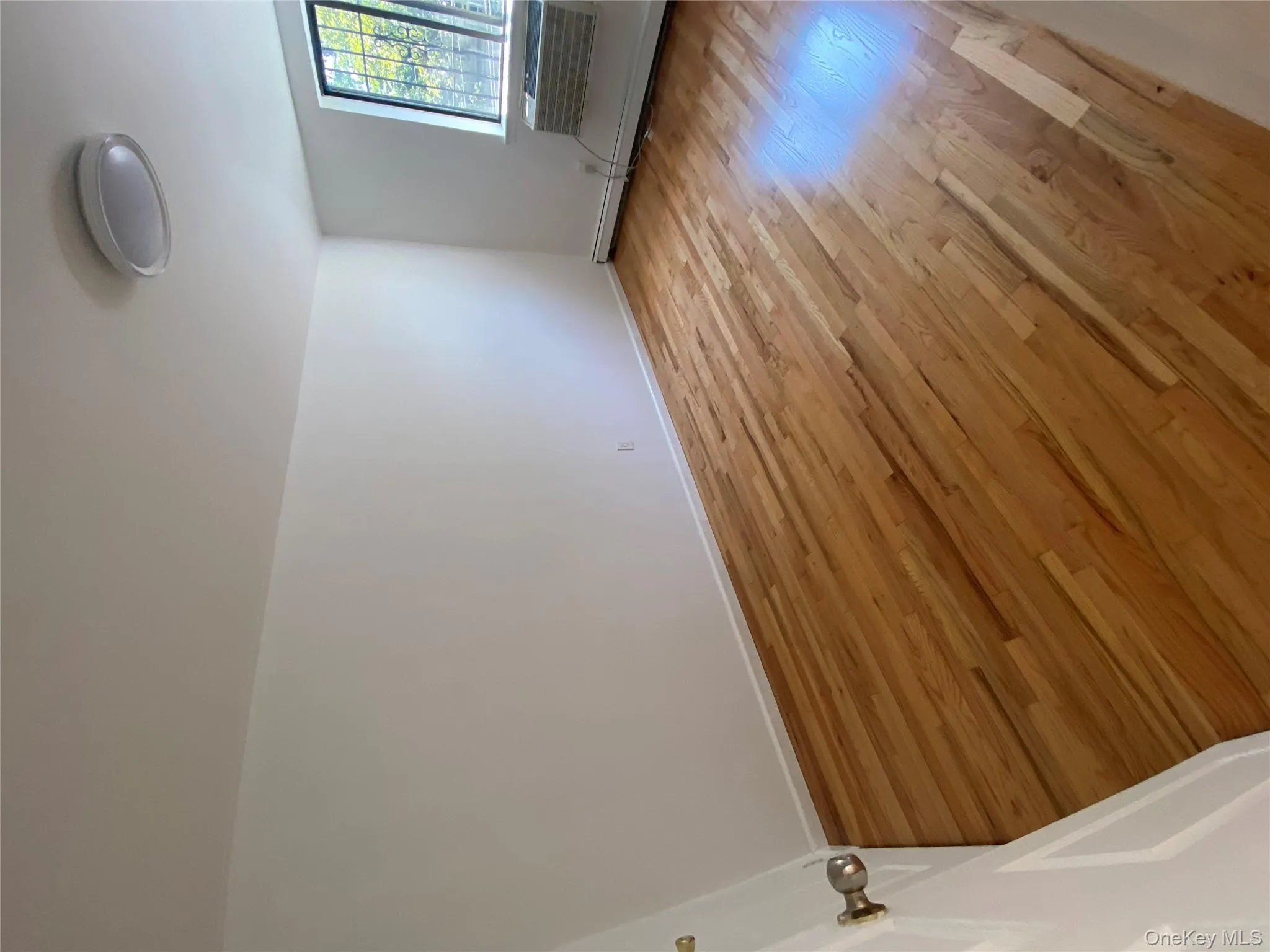 9229 53rd Avenue, New York, NY, 1 Bedroom Bedrooms, 3 Rooms Rooms,1 BathroomBathrooms,Residential Lease,For Rent,53rd,0,966664 9229 53rd Avenue, New York, NY, 1 Bedroom Bedrooms, 3 Rooms Rooms,1 BathroomBathrooms,Residential Lease,For Rent,53rd,0,966664