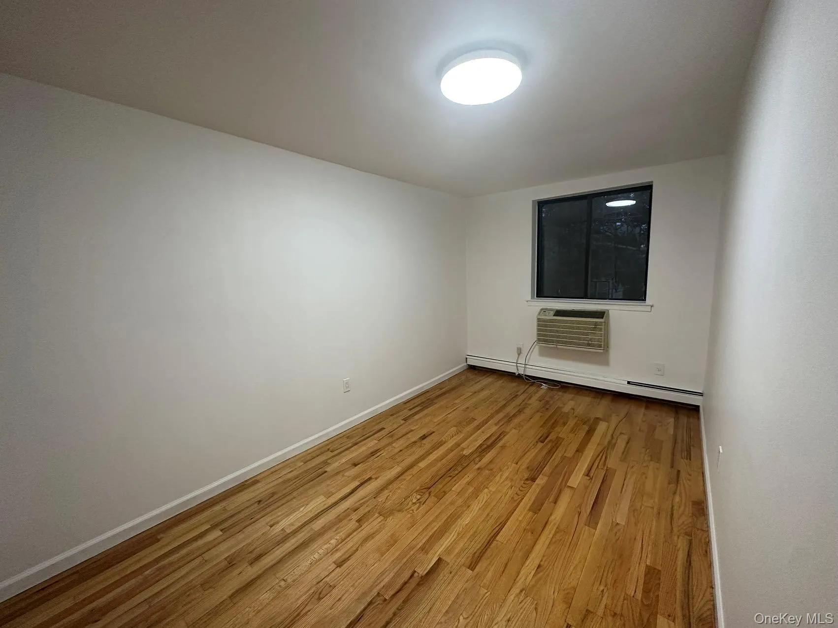 9229 53rd Avenue, New York, NY, 1 Bedroom Bedrooms, 3 Rooms Rooms,1 BathroomBathrooms,Residential Lease,For Rent,53rd,0,966664 9229 53rd Avenue, New York, NY, 1 Bedroom Bedrooms, 3 Rooms Rooms,1 BathroomBathrooms,Residential Lease,For Rent,53rd,0,966664