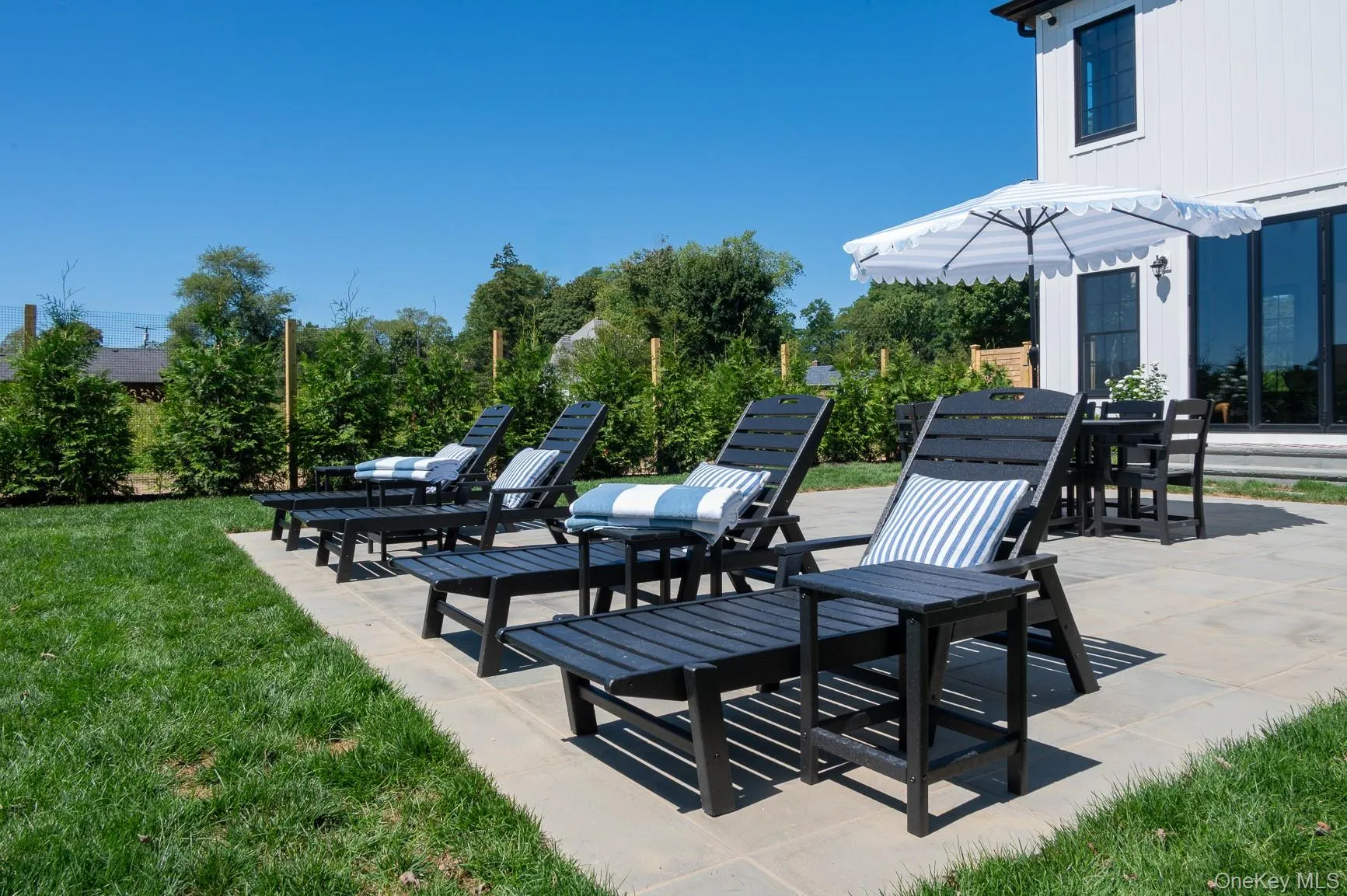 70 Arshamomaque Avenue, Southold, NY, 4 Bedrooms Bedrooms, 9 Rooms Rooms,4 BathroomsBathrooms,Residential Lease,For Rent,Arshamomaque,0,966690 70 Arshamomaque Avenue, Southold, NY, 4 Bedrooms Bedrooms, 9 Rooms Rooms,4 BathroomsBathrooms,Residential Lease,For Rent,Arshamomaque,0,966690