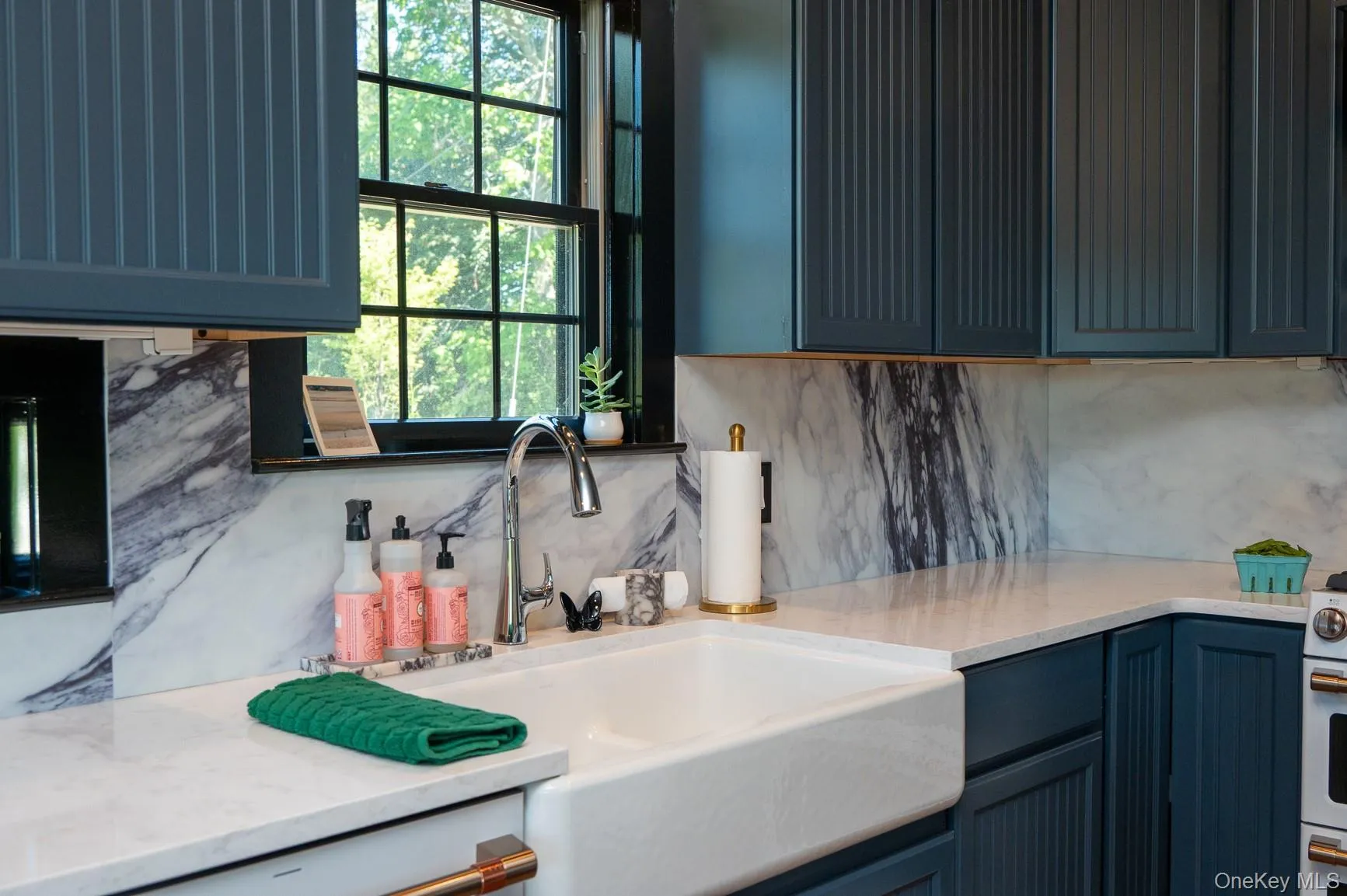 70 Arshamomaque Avenue, Southold, NY, 4 Bedrooms Bedrooms, 9 Rooms Rooms,4 BathroomsBathrooms,Residential Lease,For Rent,Arshamomaque,0,966690 70 Arshamomaque Avenue, Southold, NY, 4 Bedrooms Bedrooms, 9 Rooms Rooms,4 BathroomsBathrooms,Residential Lease,For Rent,Arshamomaque,0,966690